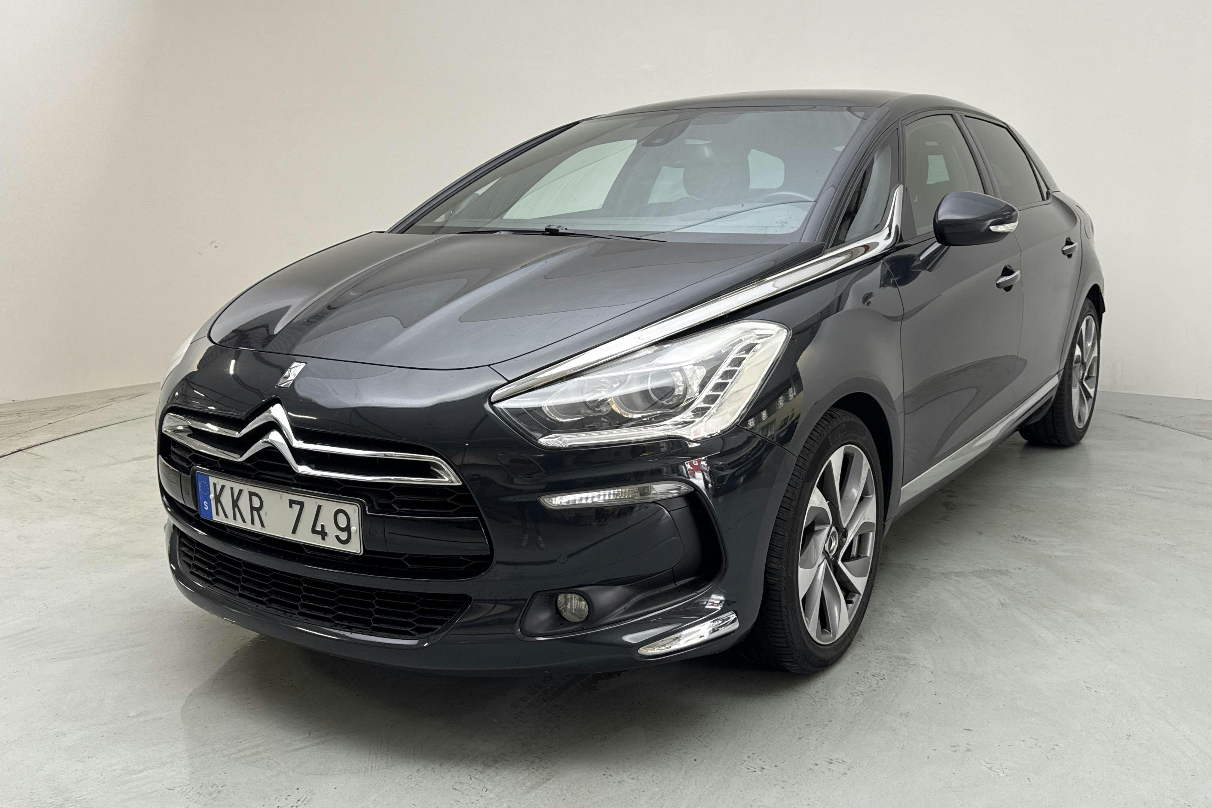 Citroën DS5 2.0 HDi (163hk) - 169 830 km - Automatic - gray - 2012