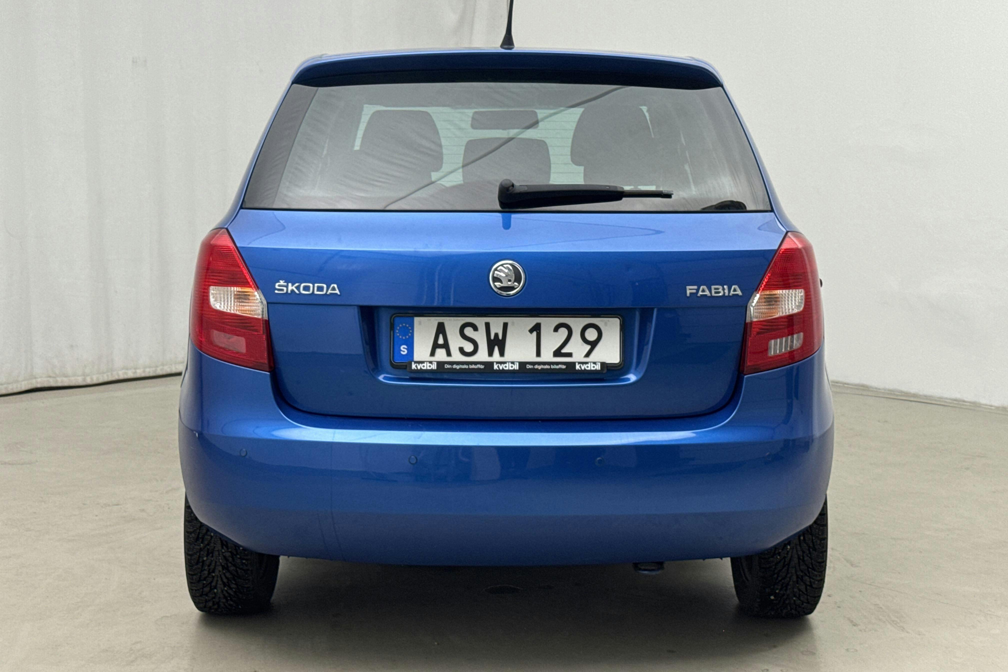 Skoda Fabia 1.2 TSI (86hk) - 5 252 mil - Manuell - blå - 2014
