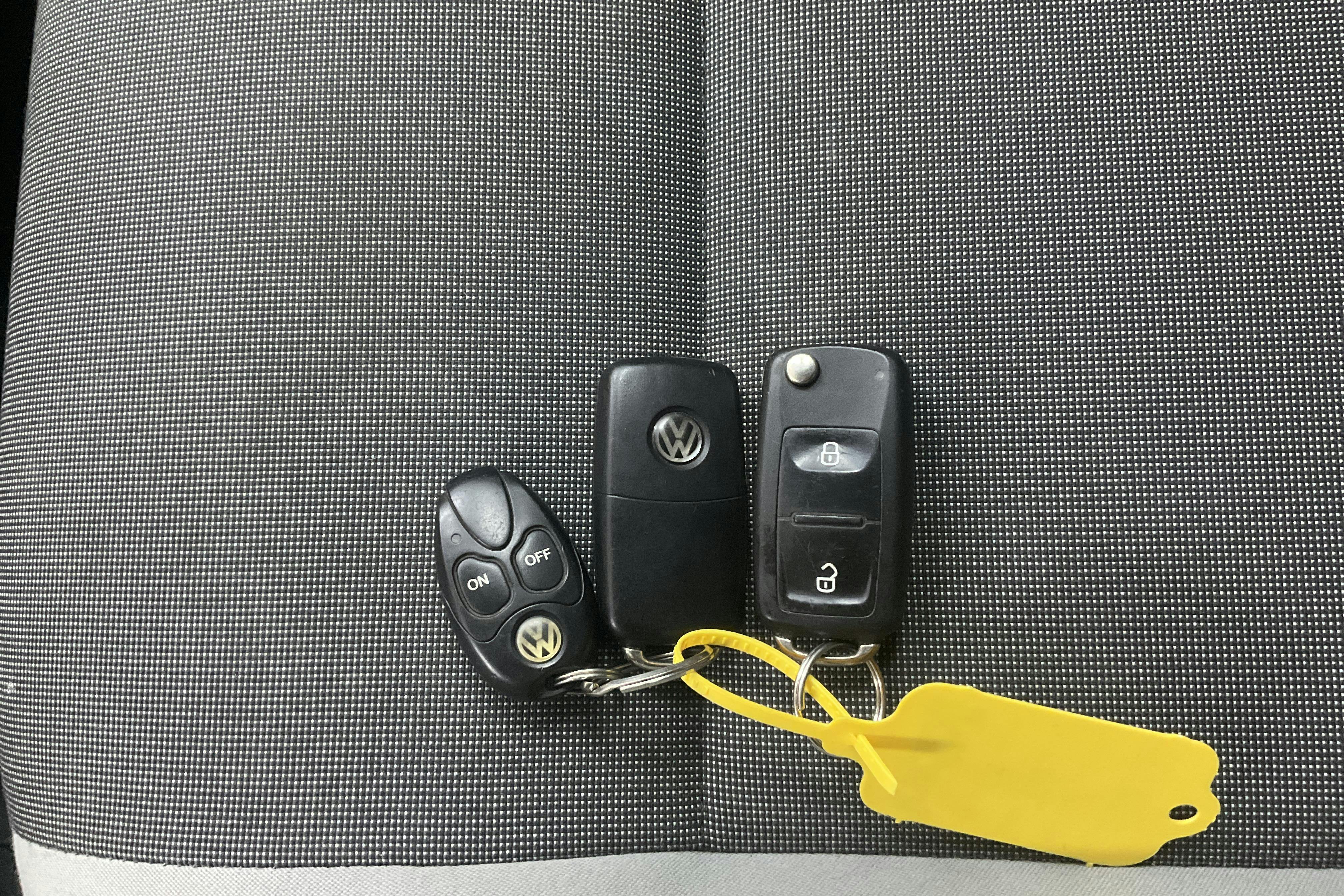 Presentationsfoto 14 av 14: VW Transporter T5 2.0 TDI 4MOTION (180hk) - 19 146 mil - Automat - vit - 2015