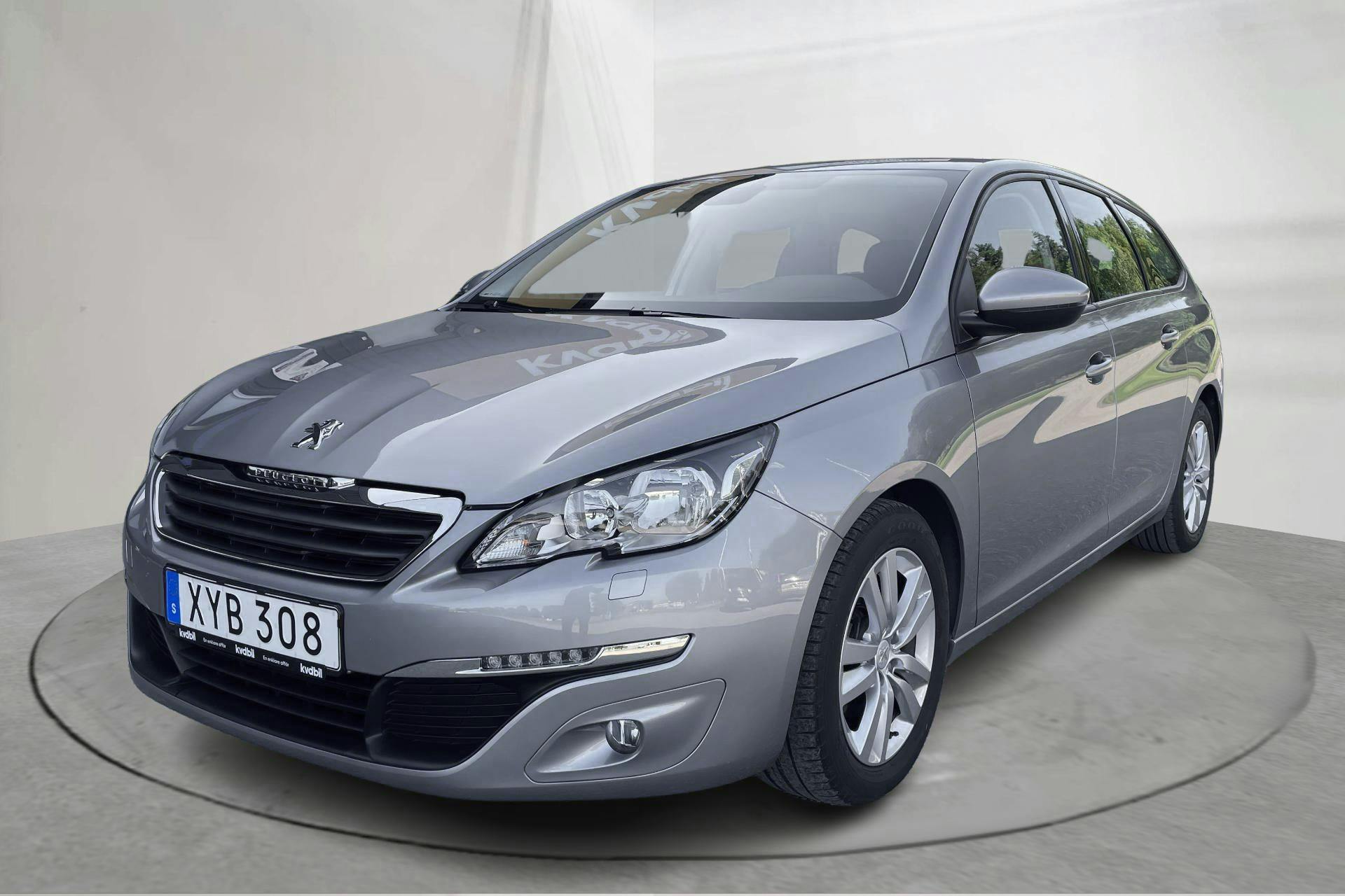 Peugeot 308 SW PureTech (110hk) - 3 272 mil - Manuell - grå - 2015