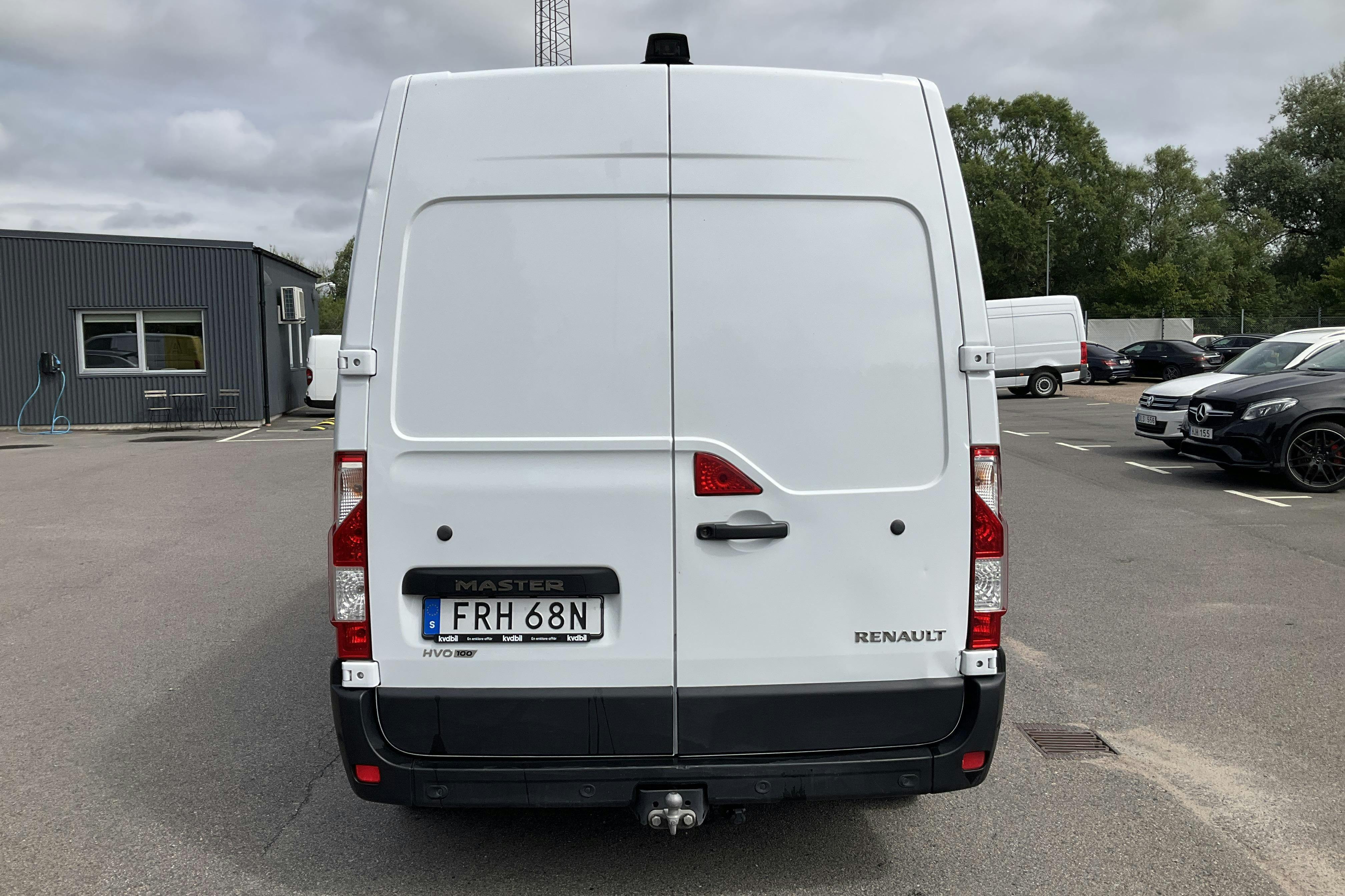 Renault Master 2.3 dCi FAP 2WD (180hk) - 23 700 mil - Automat - vit - 2020