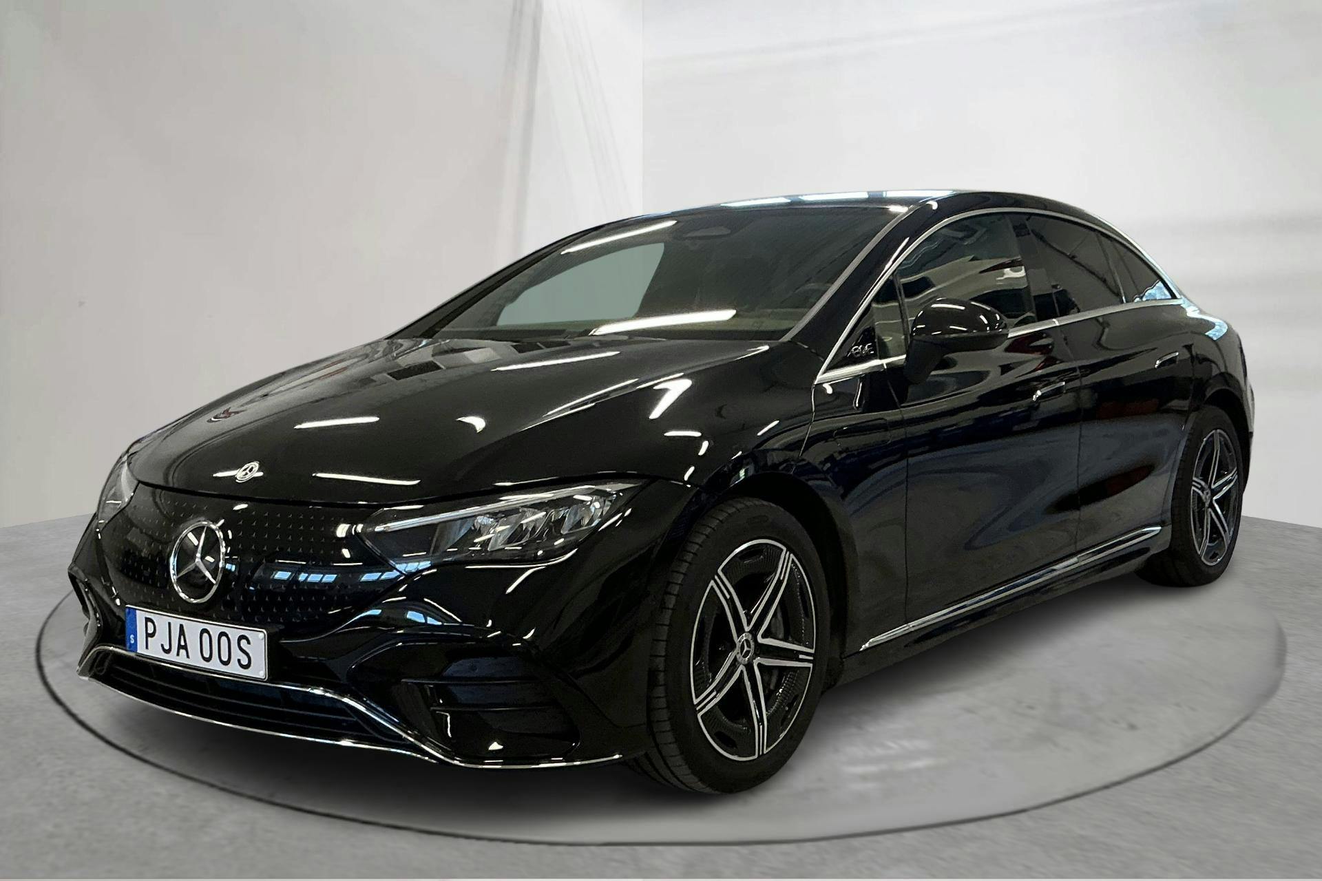 Mercedes EQE 300 V295 (245hk) - 7 973 mil - Automat - svart - 2023
