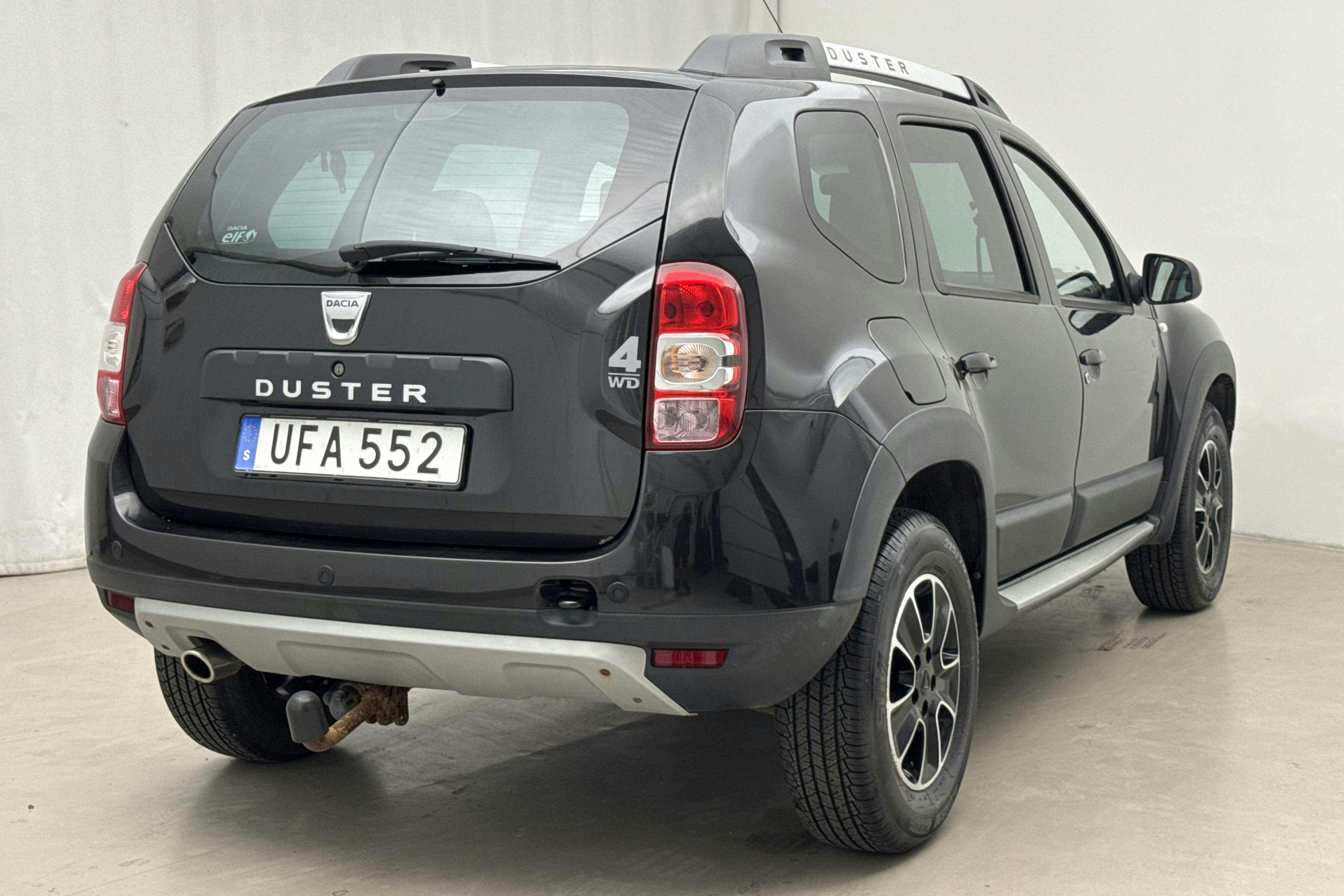 Dacia Duster 1.5 dCi 4x4 (109hk) - 16 670 mil - Manuell - svart - 2016