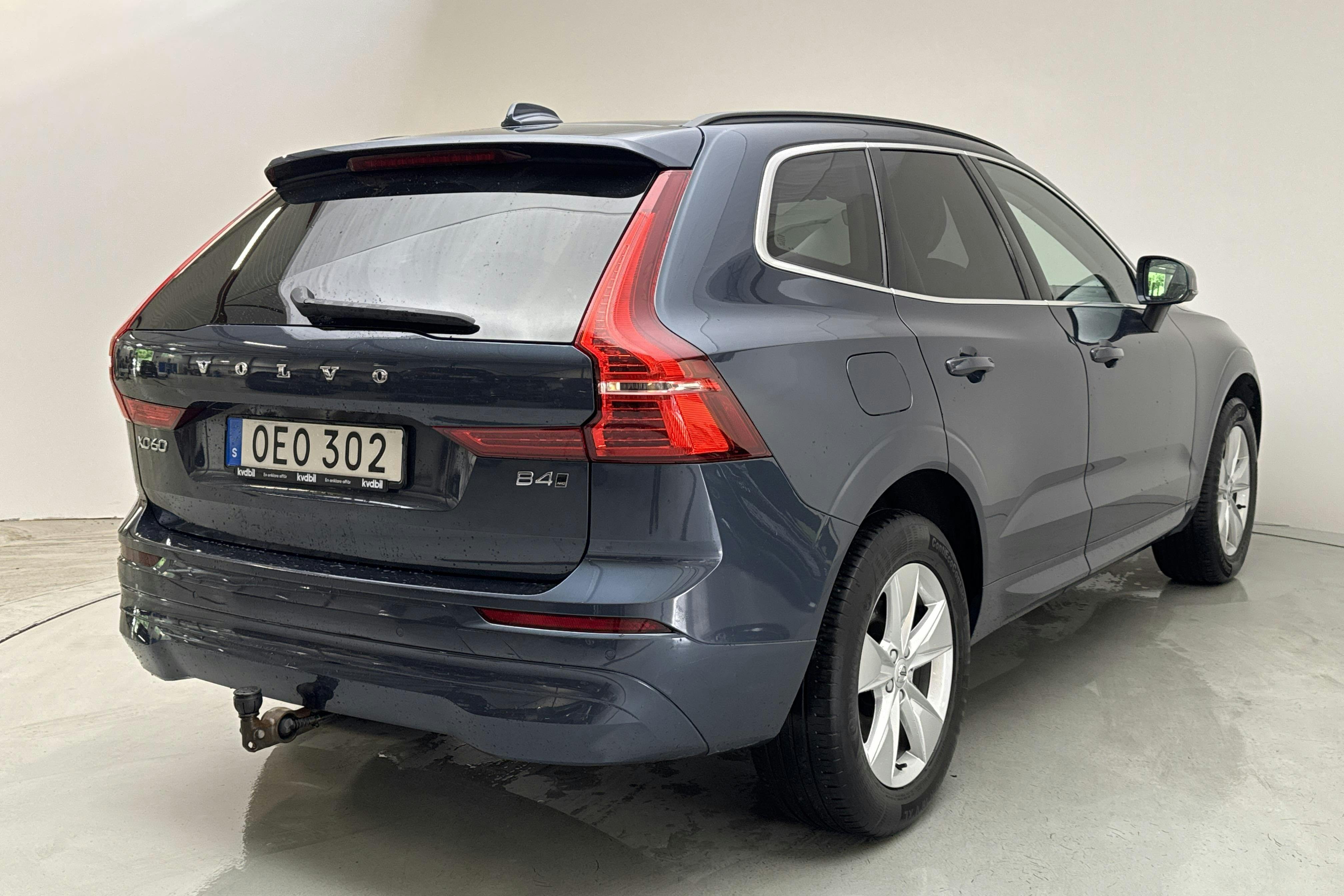 Volvo XC60 B4 AWD Mildhybrid, Diesel (197hk) - 12 711 mil - Automat - Dark Blue - 2022