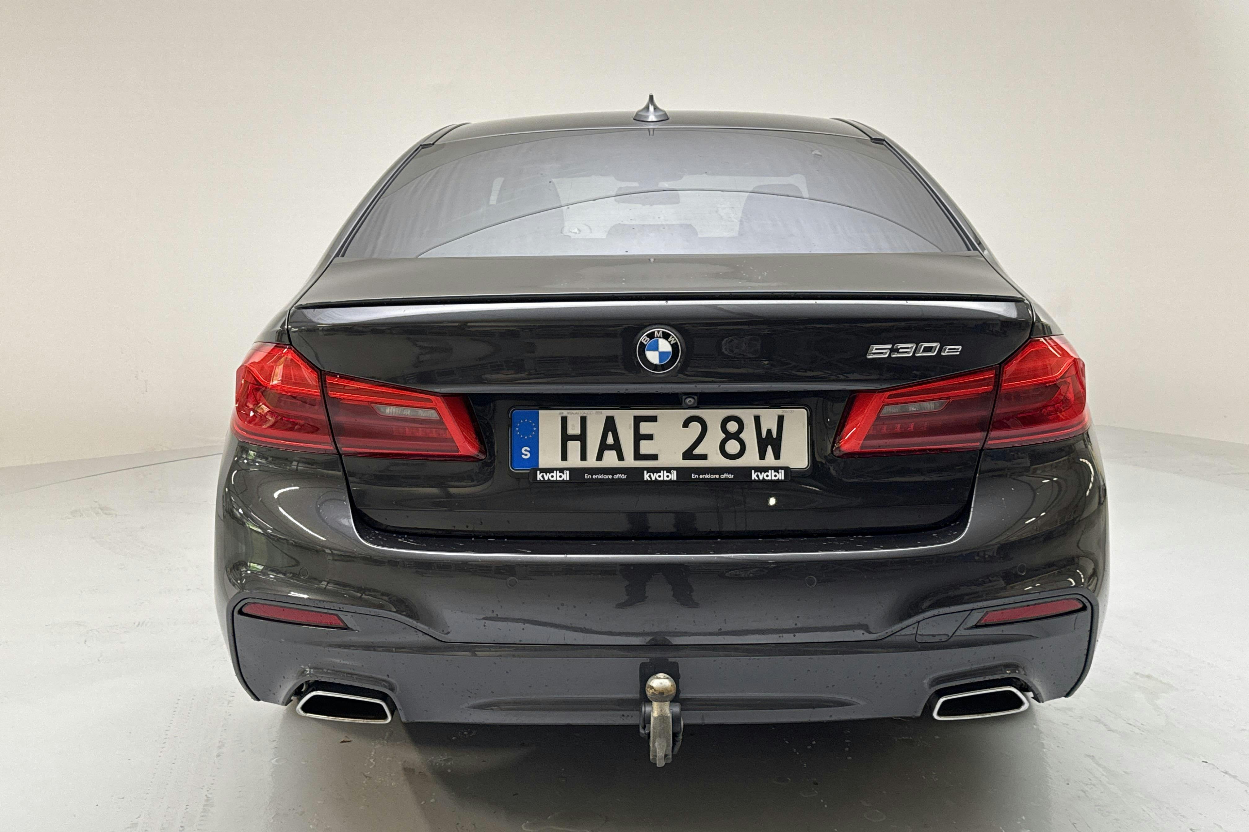 BMW 530e iPerformance Sedan, G30 12kWh (252hk) - 7 080 mil - Automat - grå - 2020