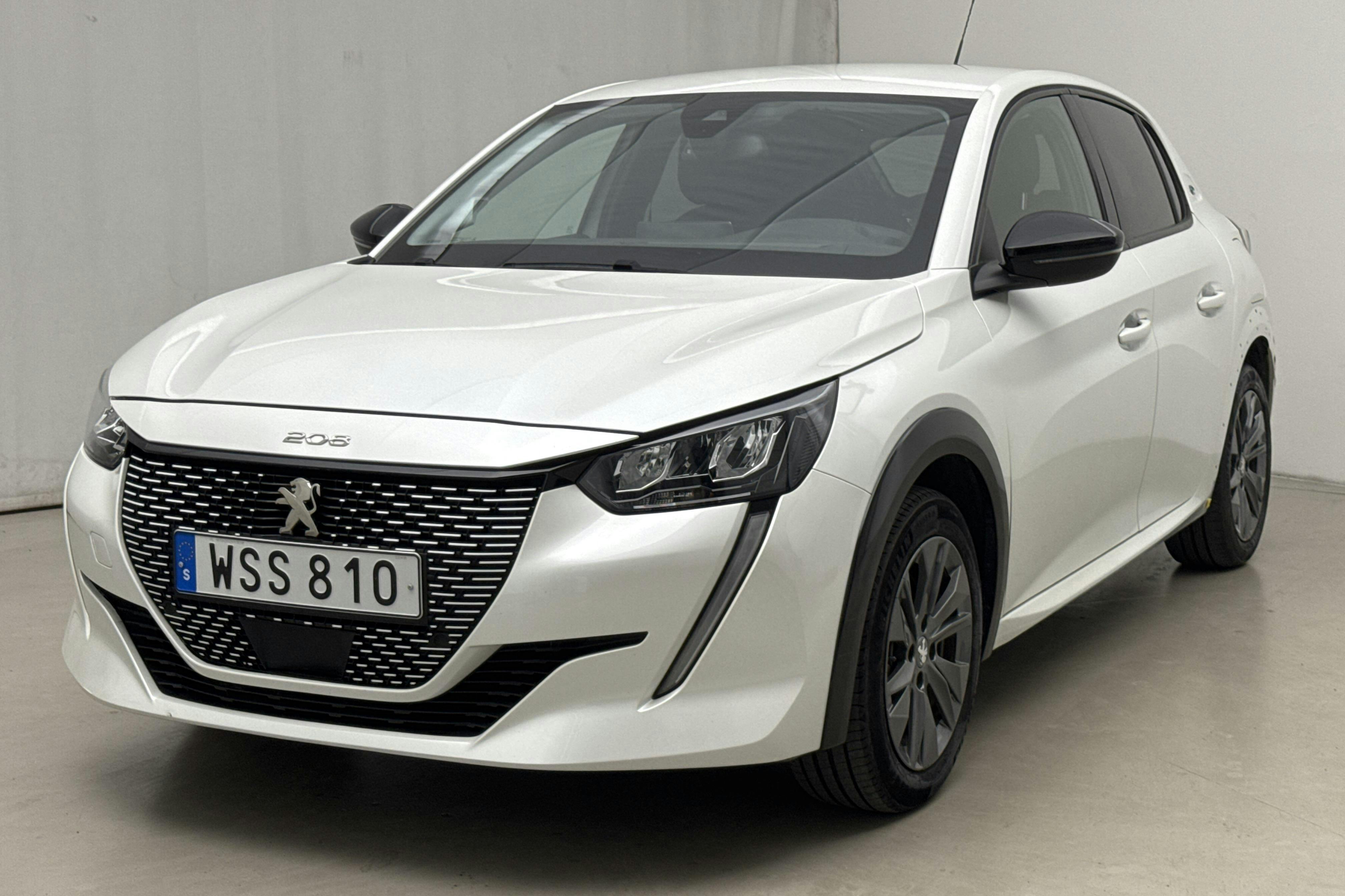Peugeot e-208 50 kWh 5dr (136hk) - 86 360 km - Automatic - white - 2022