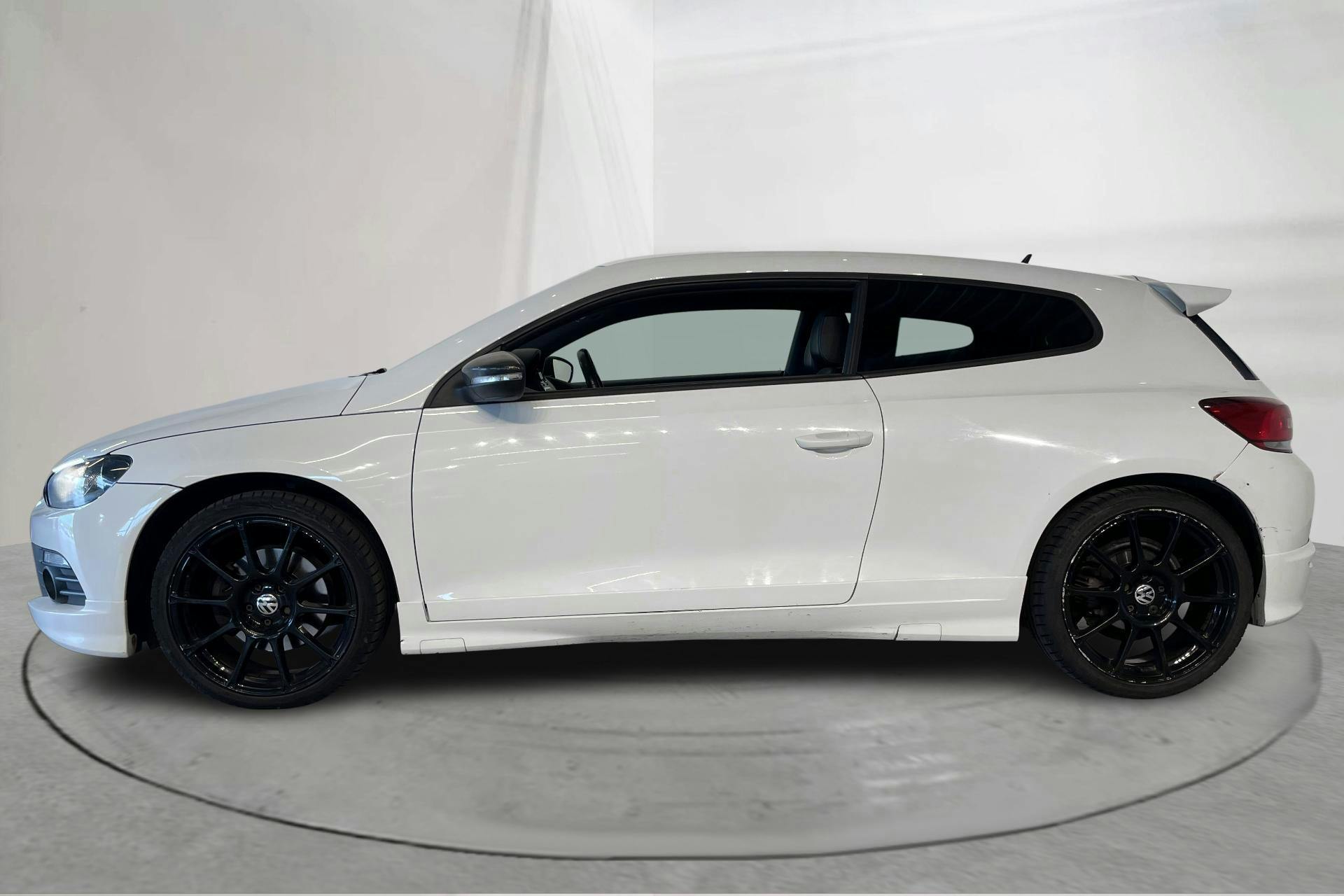 Presentationsfoto 2 av 17: VW Scirocco 1.4 TSI (160hk) - 17 740 mil - Manuell - vit - 2010