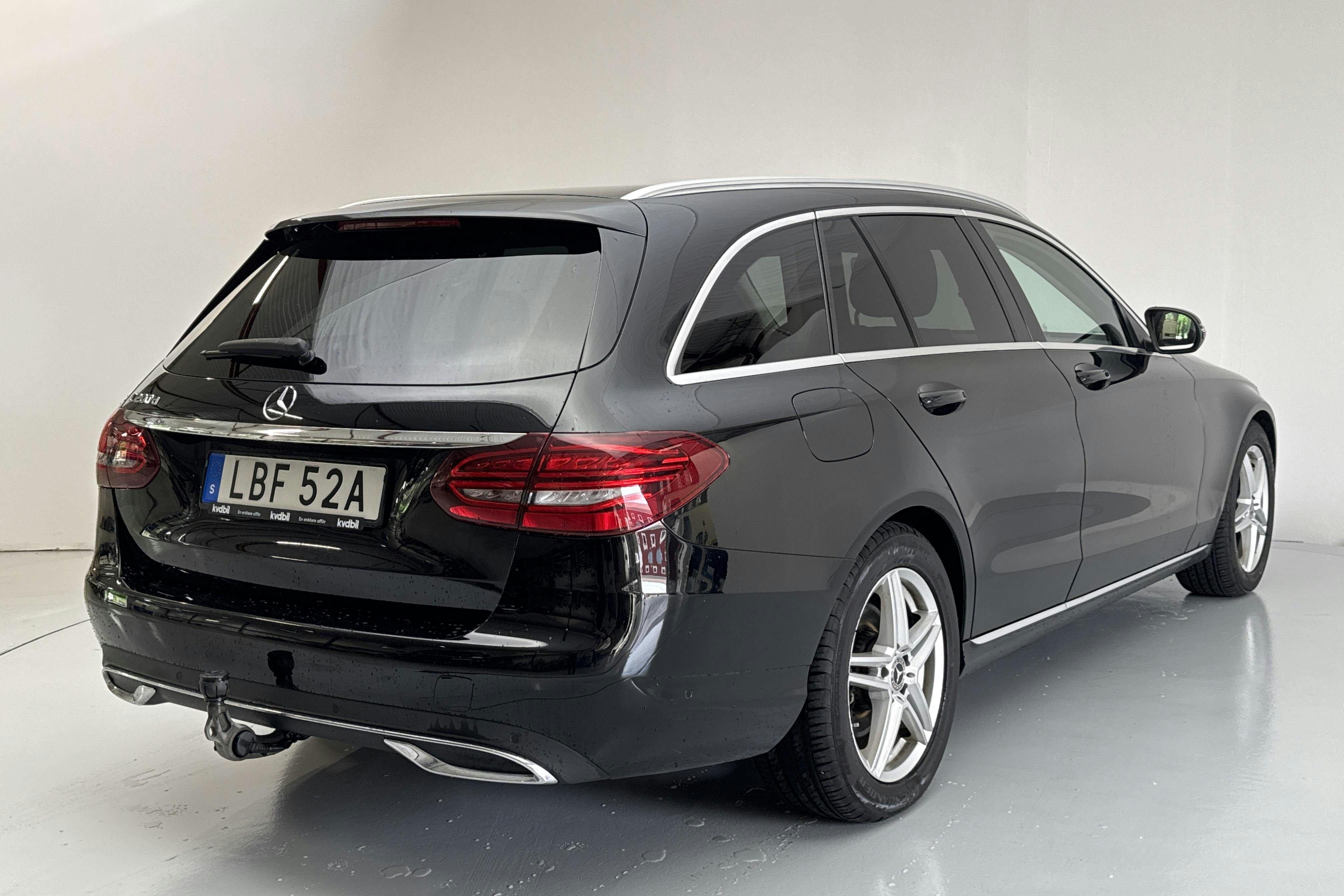 Mercedes C 200 d Kombi S205 (160hk) - 16 999 mil - Automat - svart - 2019