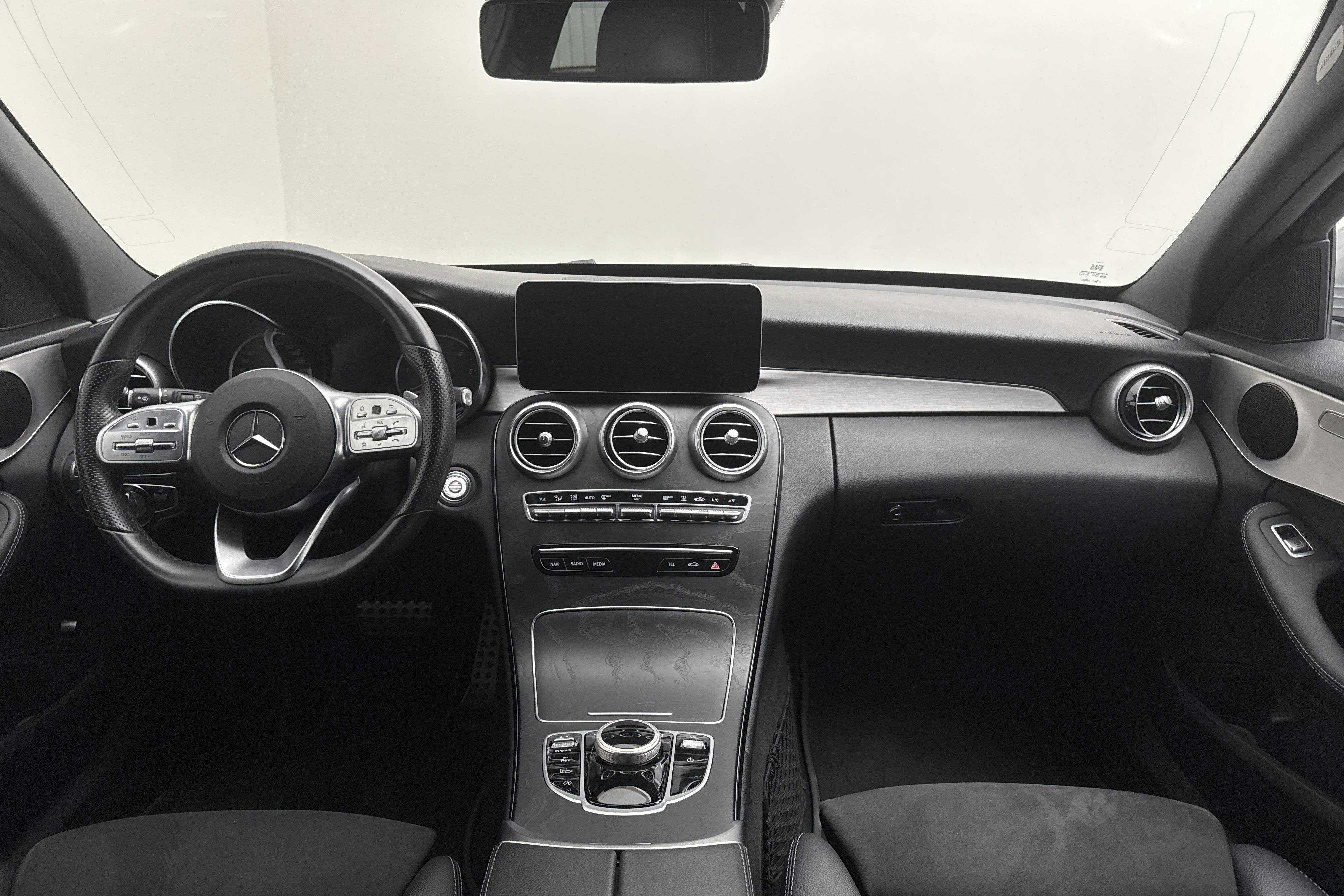 Mercedes C 220 d Kombi S205 (194hk) - 7 471 mil - Automat - silver - 2020