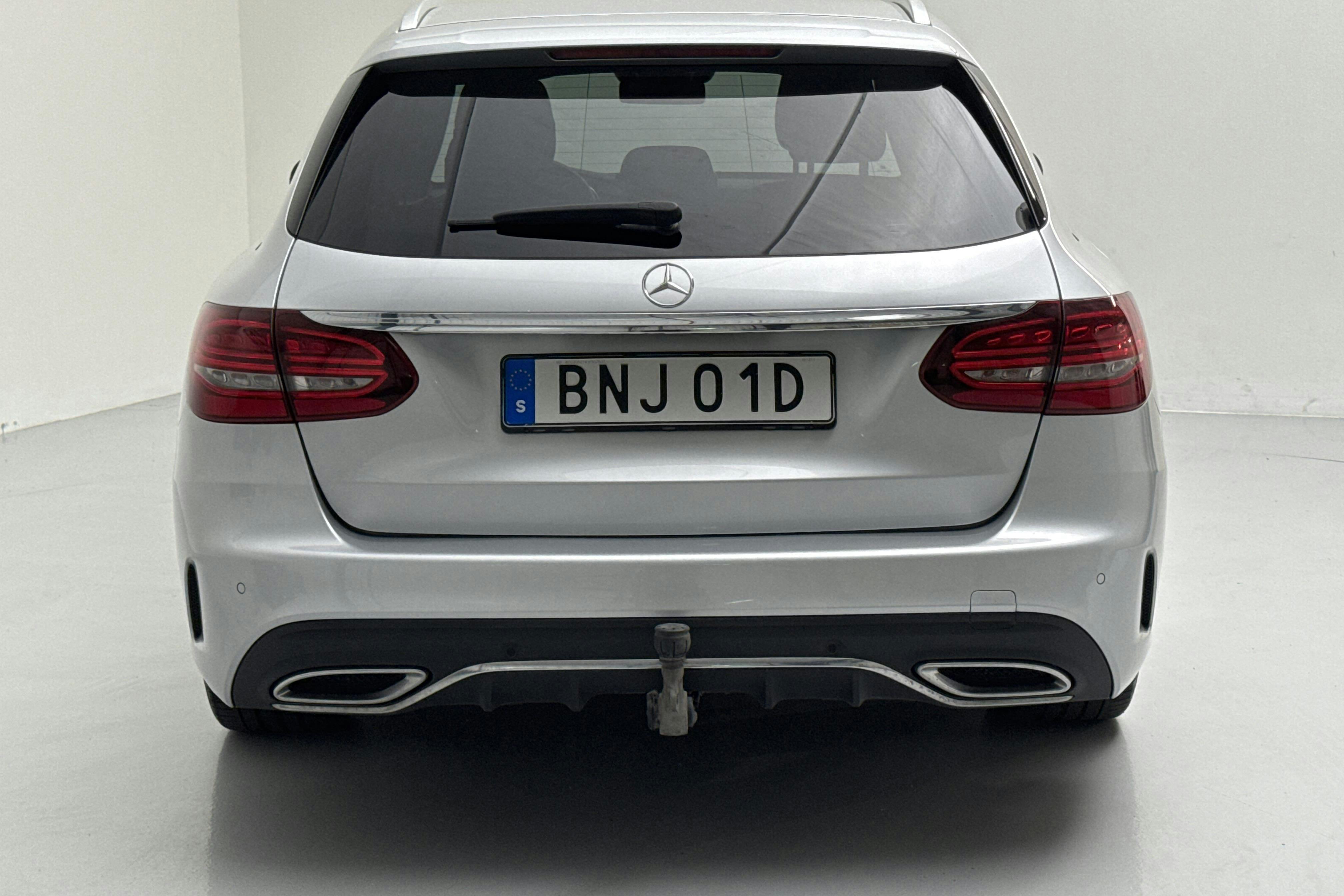 Mercedes C 220 d Kombi S205 (194hk) - 7 471 mil - Automat - silver - 2020
