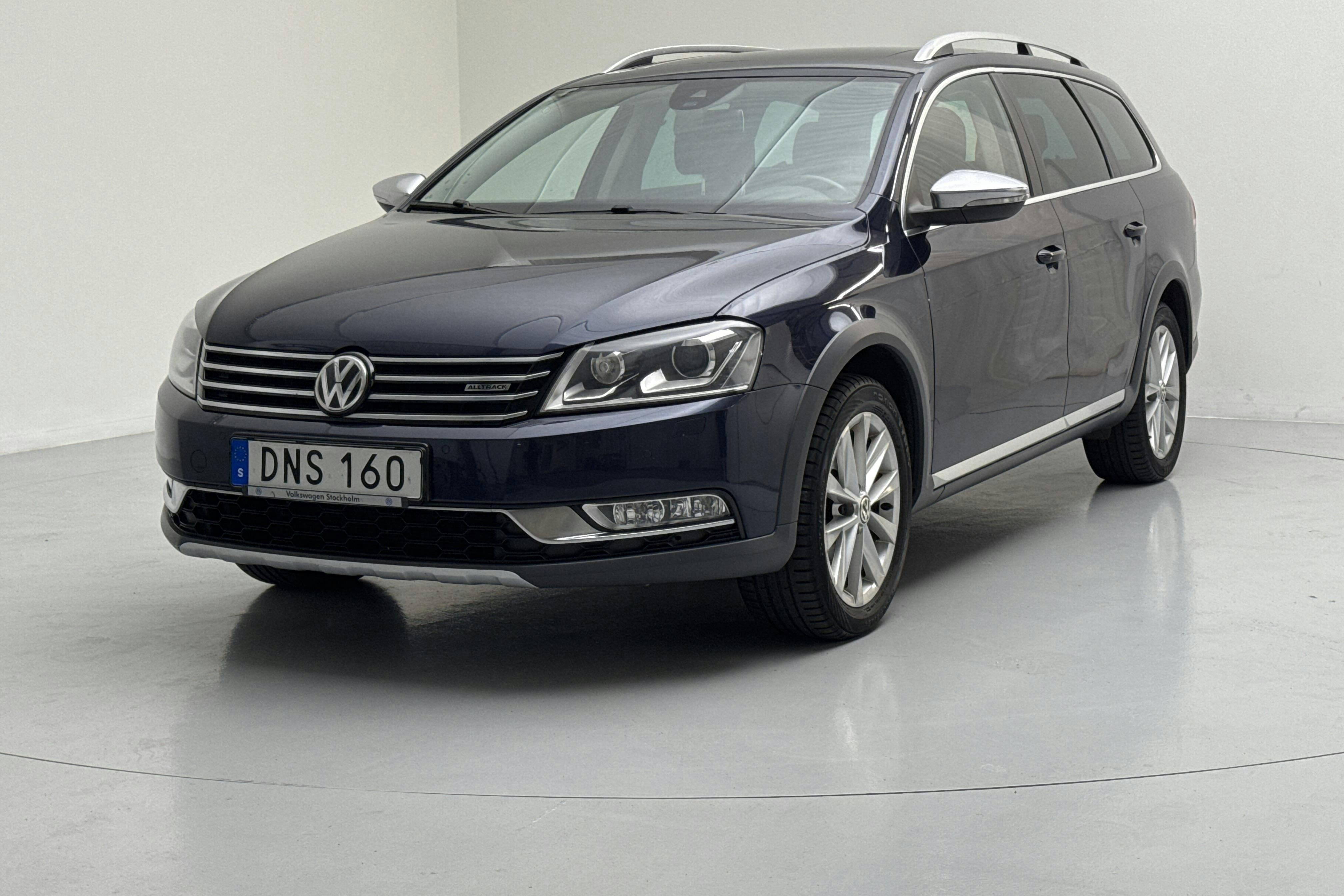 VW Passat Alltrack 2.0 TDI BlueMotion Technology 4Motion (170hk) - 12 439 mil - Automat - Dark Blue - 2012