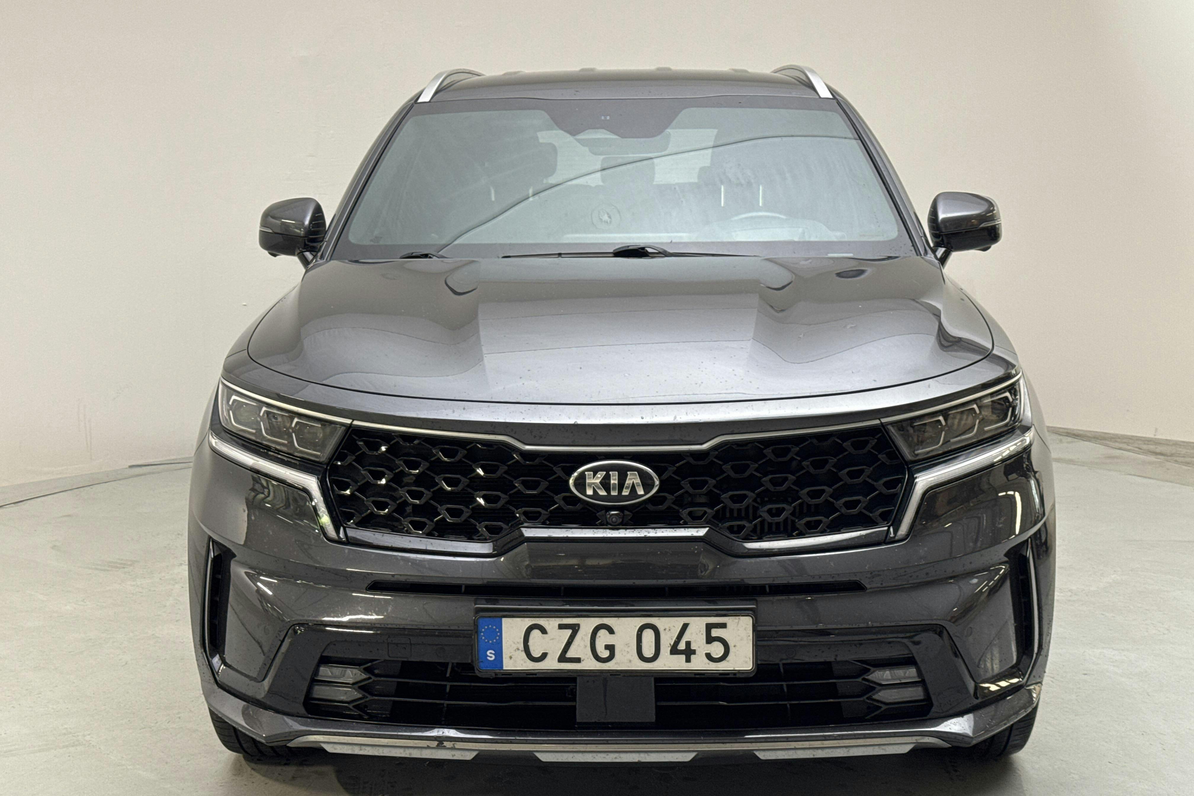 KIA Sorento 1.6 T-GDi Plug-in Hybrid AWD (265hk) - 7 359 mil - Automat - grå - 2021
