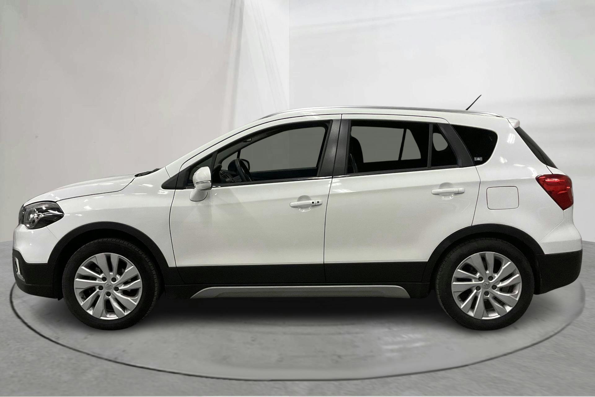 Presentation photo 2 of 15: Suzuki S-Cross 1.4 4x4 (140hk) - 62 390 km - Automatic - white - 2020