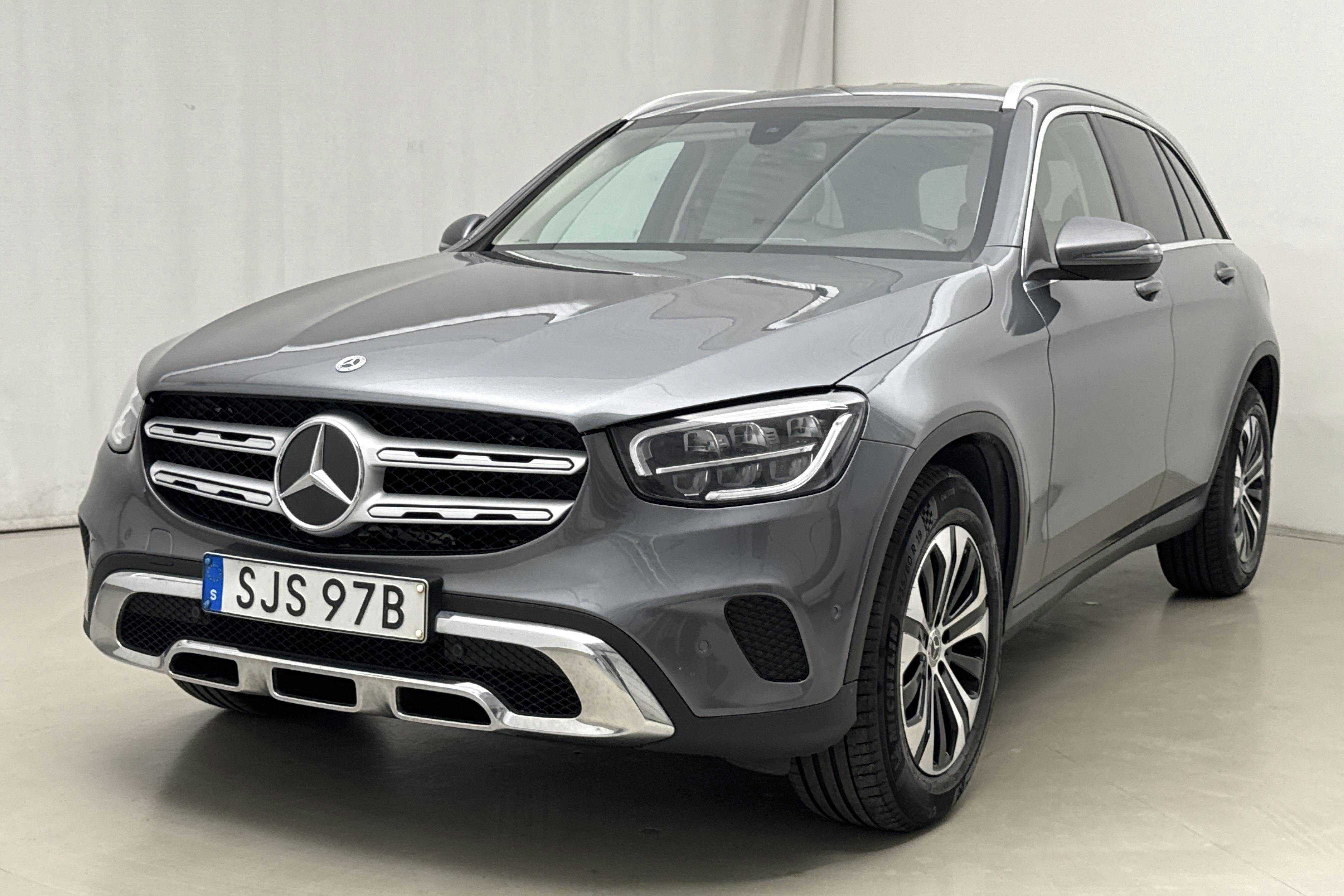 Mercedes GLC 220 d 4MATIC X253 (194hk) - 16 030 mil - Automat - grå - 2022