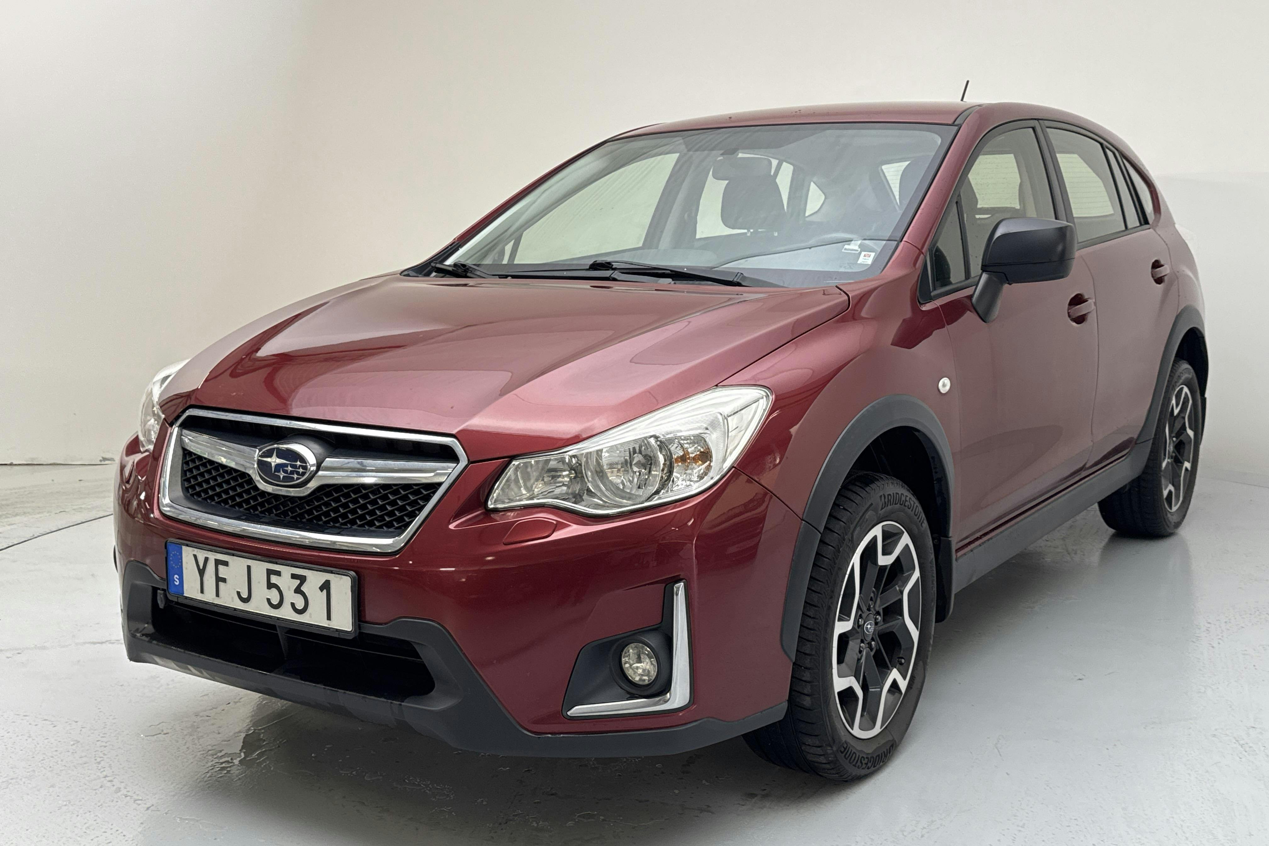 Subaru XV 2.0i (150hk) - 12 823 mil - Automat - Light Red - 2016