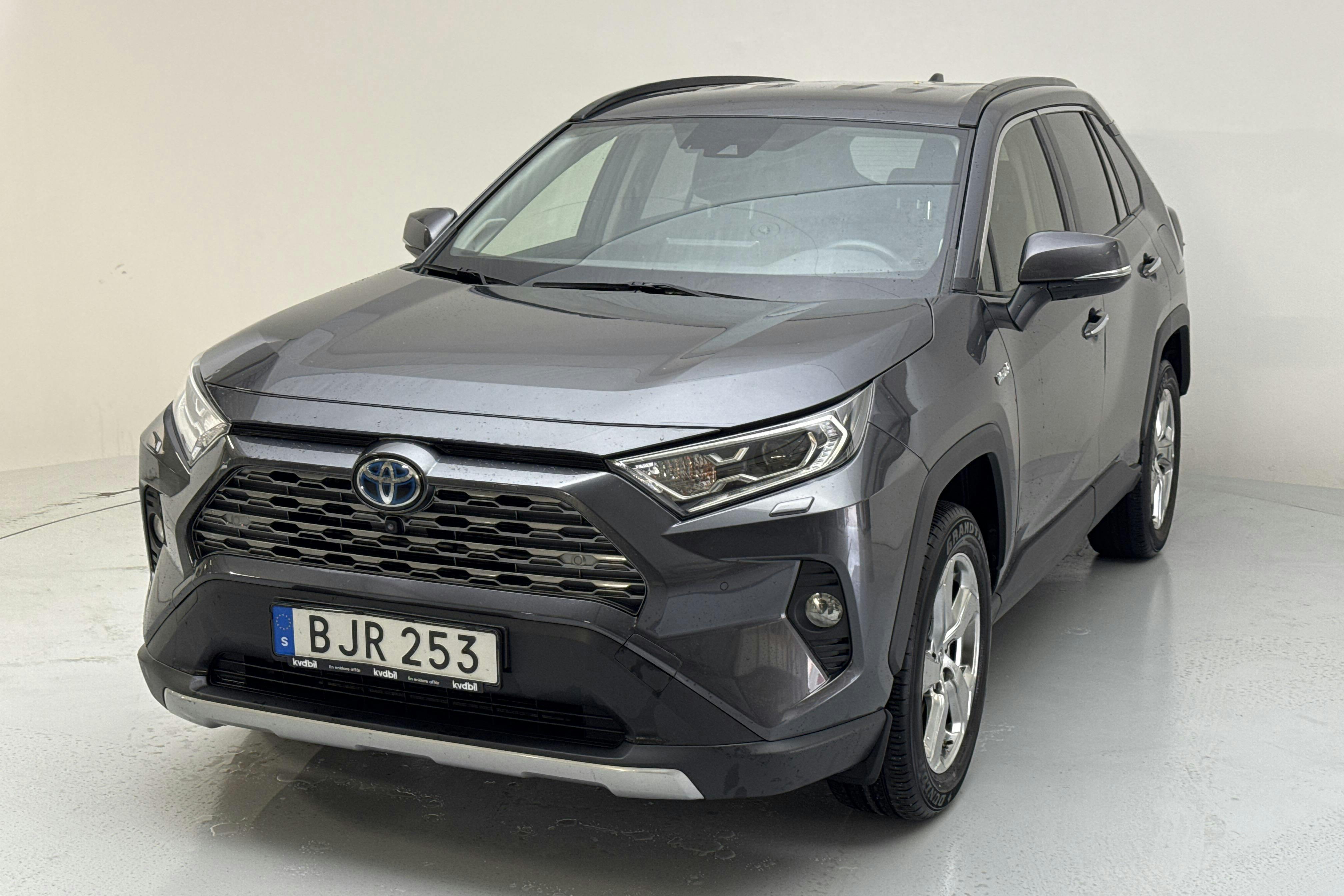Toyota RAV4 2.5 HSD AWD (222hk) - 11 598 mil - Automat - Dark Grey - 2020