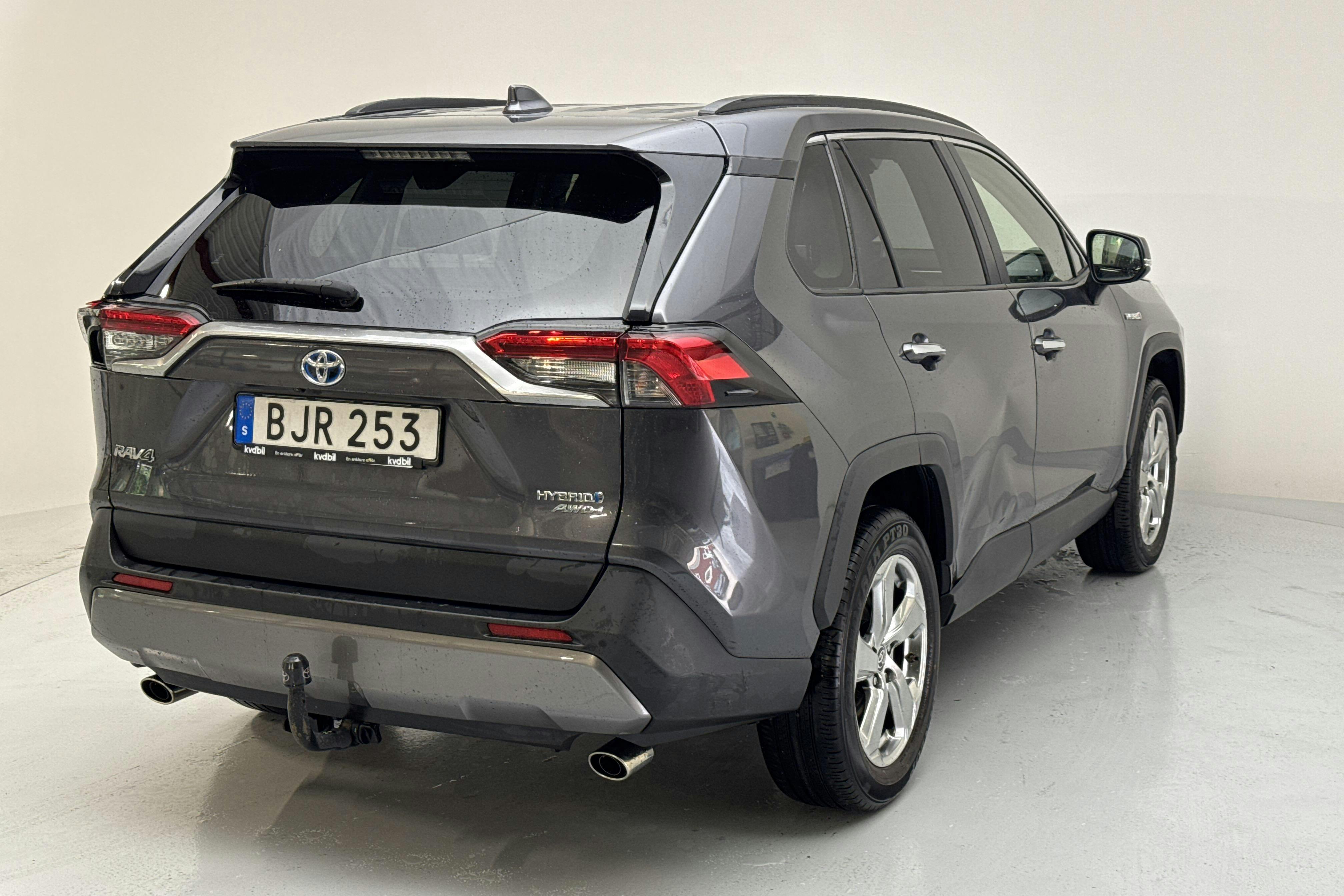 Toyota RAV4 2.5 HSD AWD (222hk) - 11 598 mil - Automat - Dark Grey - 2020