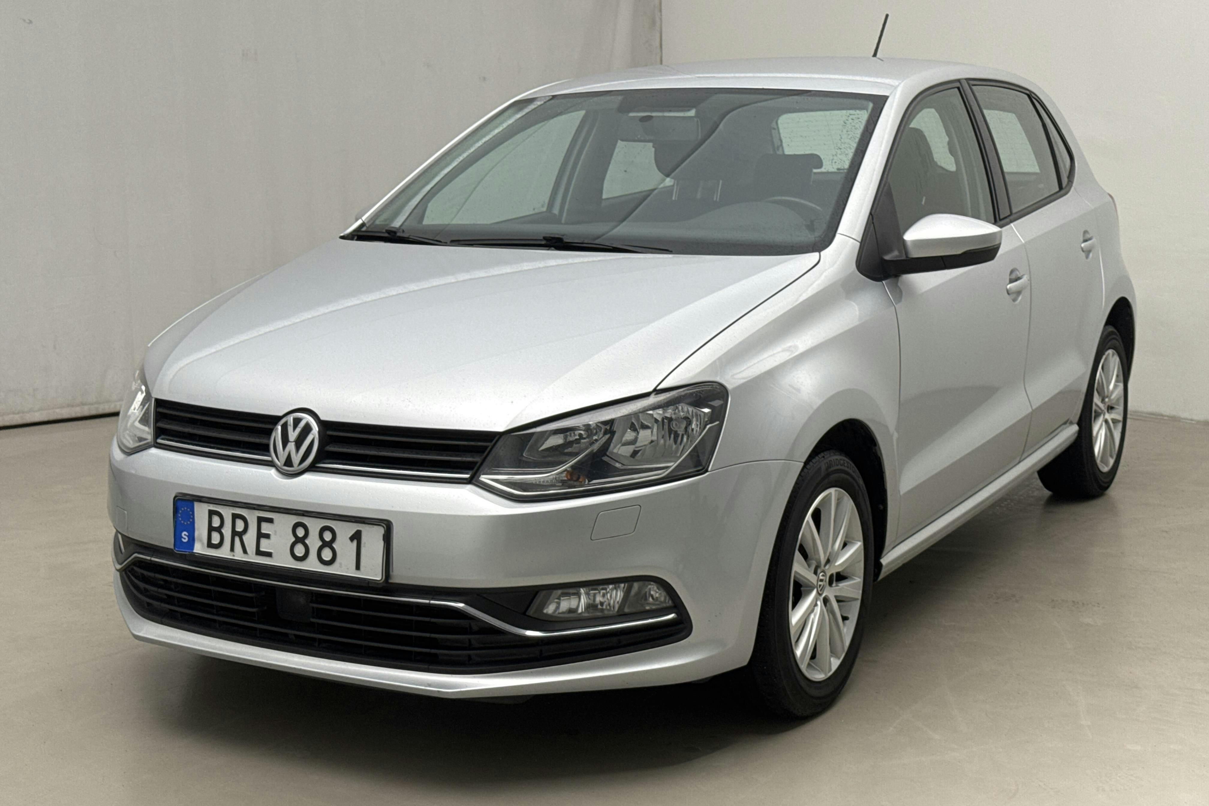 VW Polo 1.2 TSI 5dr (90hk) - 9 386 mil - Manuell - silver - 2017