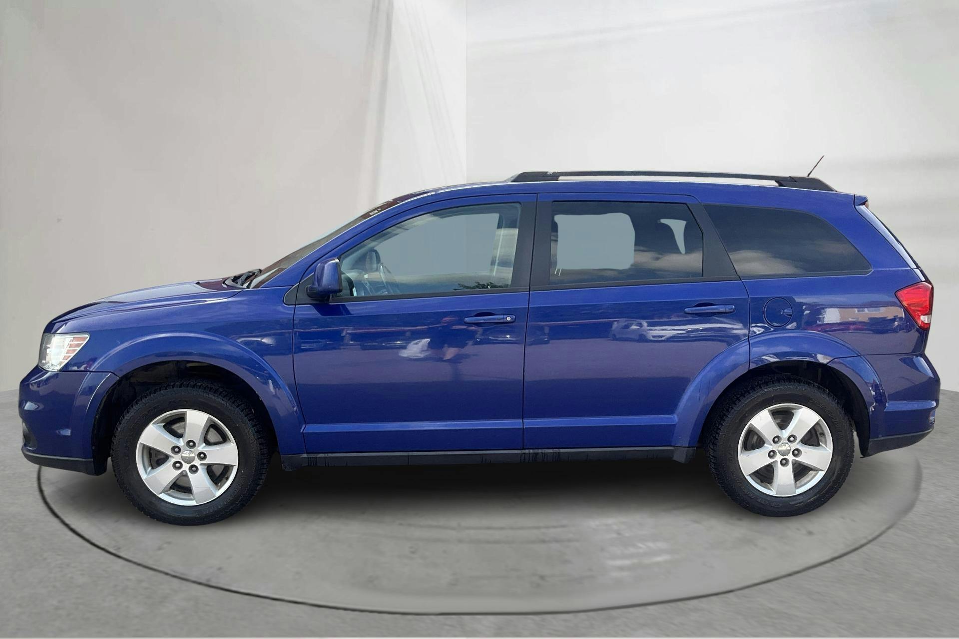 Presentationsfoto 2 av 14: Dodge Journey 2.4 (175hk) - 15 760 mil - Automat - blå - 2012