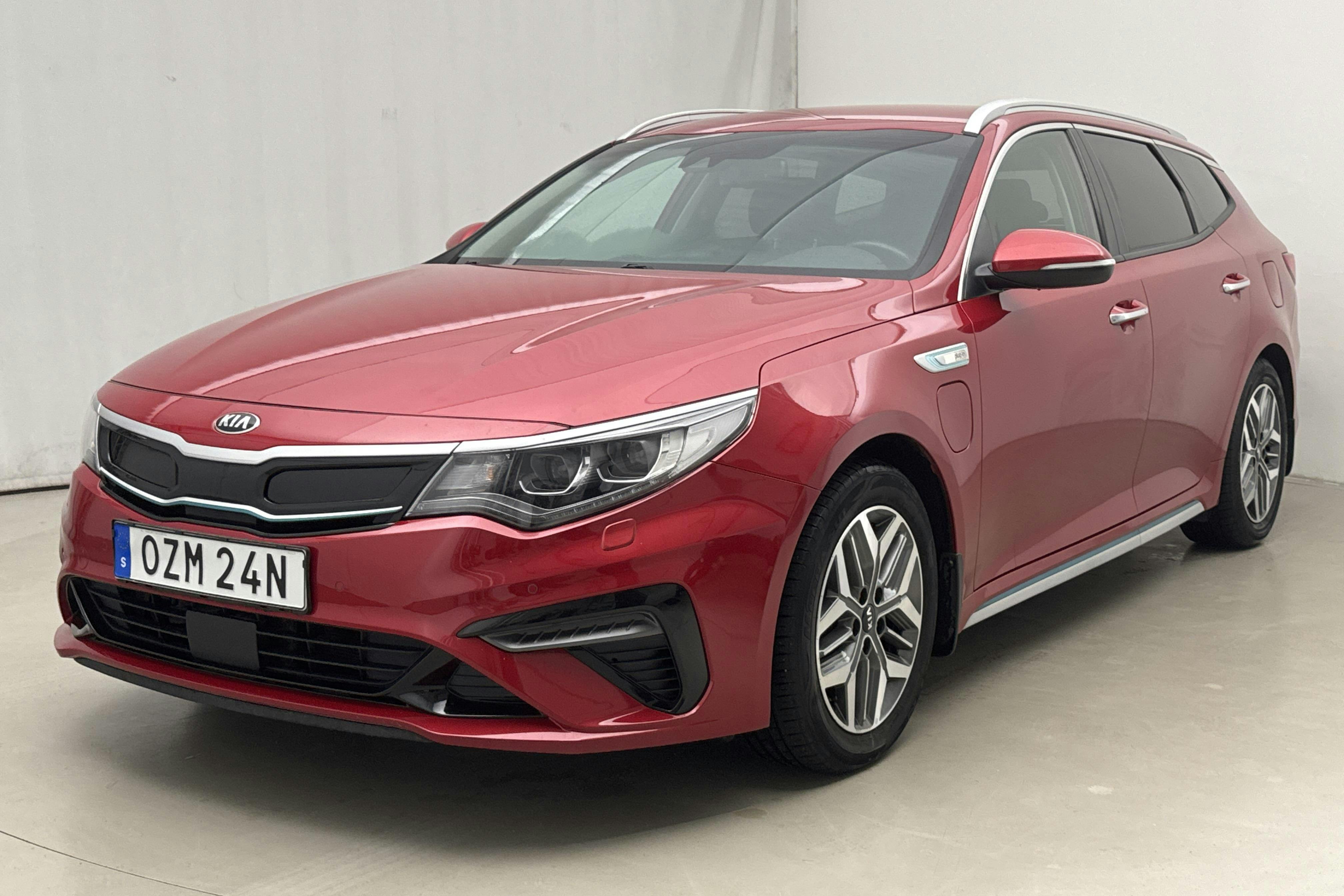 KIA Optima 2.0 GDi Plug-in Hybrid SW (205hk) - 7 398 mil - Automat - röd - 2019
