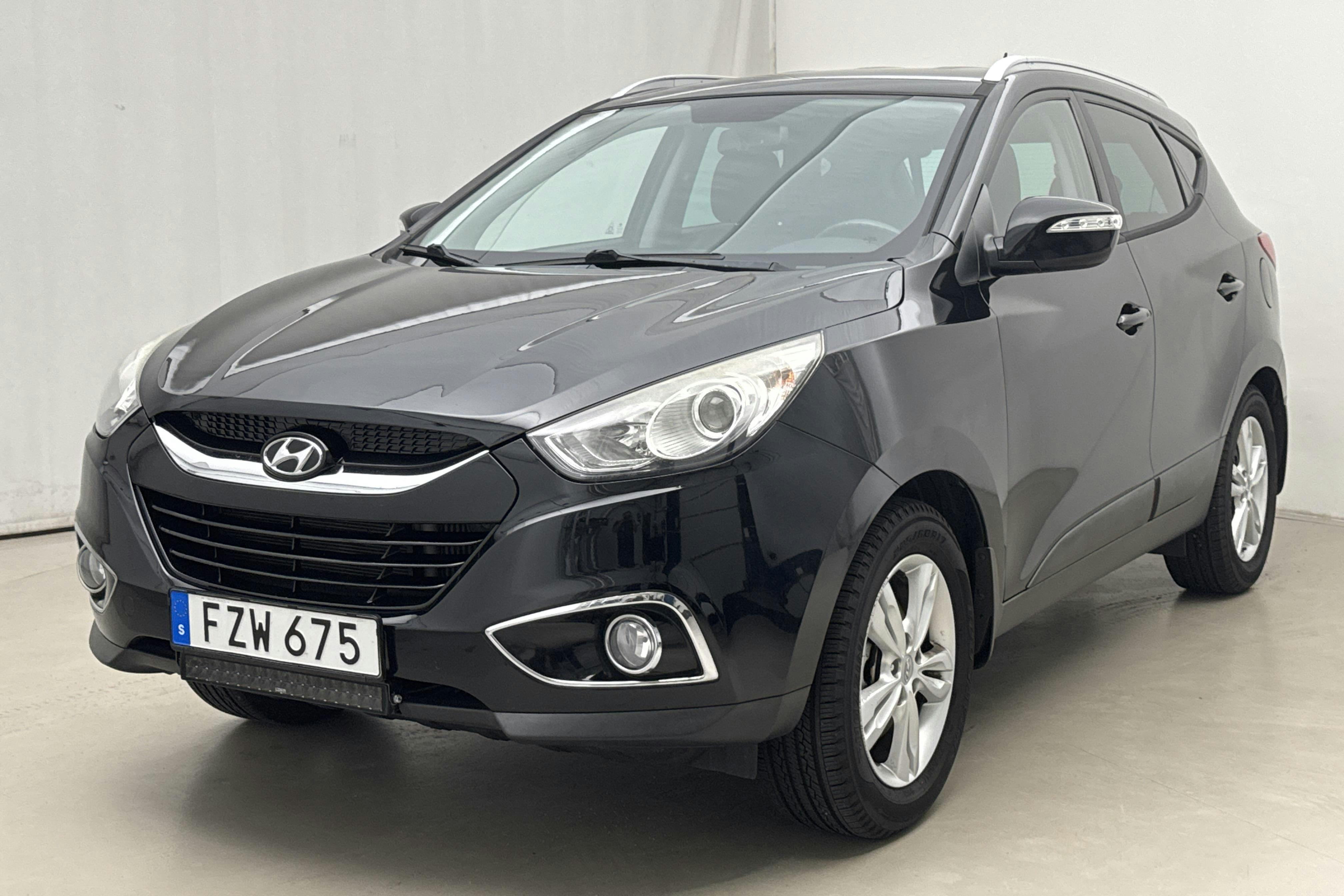 Hyundai iX35 1.7 CRDi 2WD (115hk) - 18 454 mil - Manuell - svart - 2013