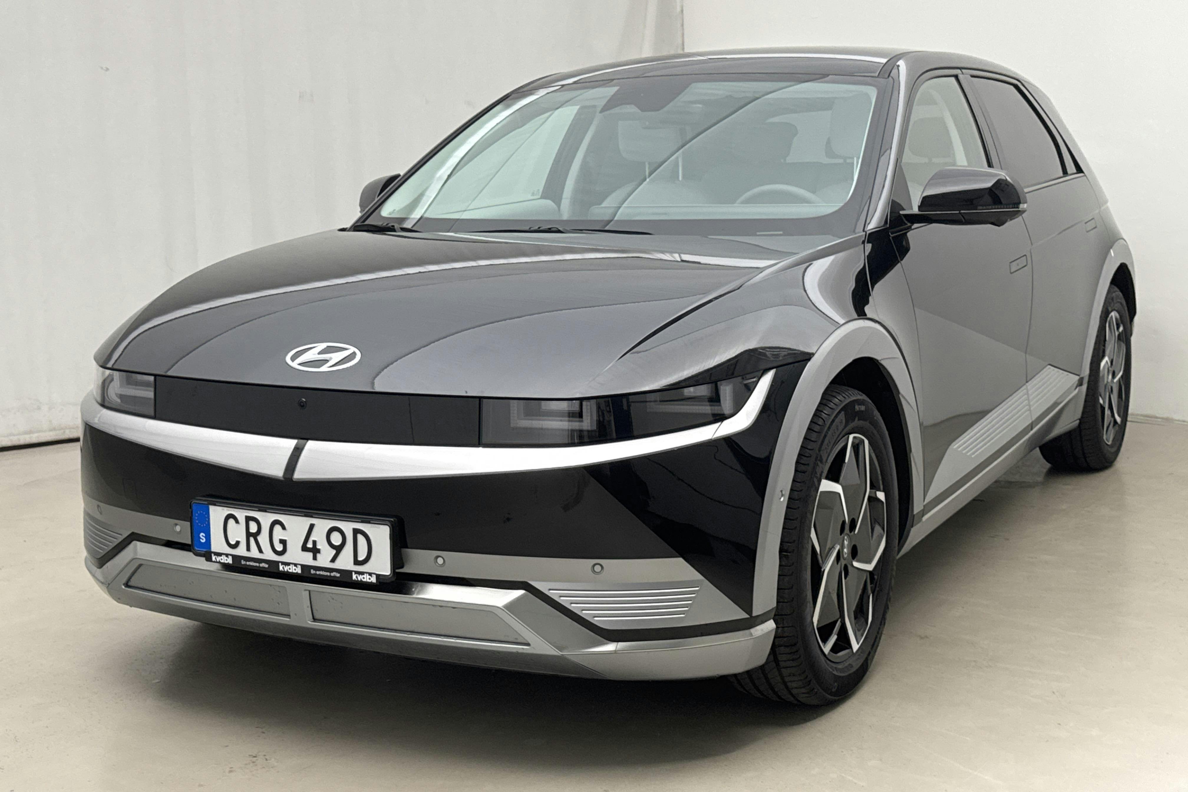 Hyundai IONIQ 5 77 kWh RWD (228hk) - 14 mil - Automat - svart - 2024
