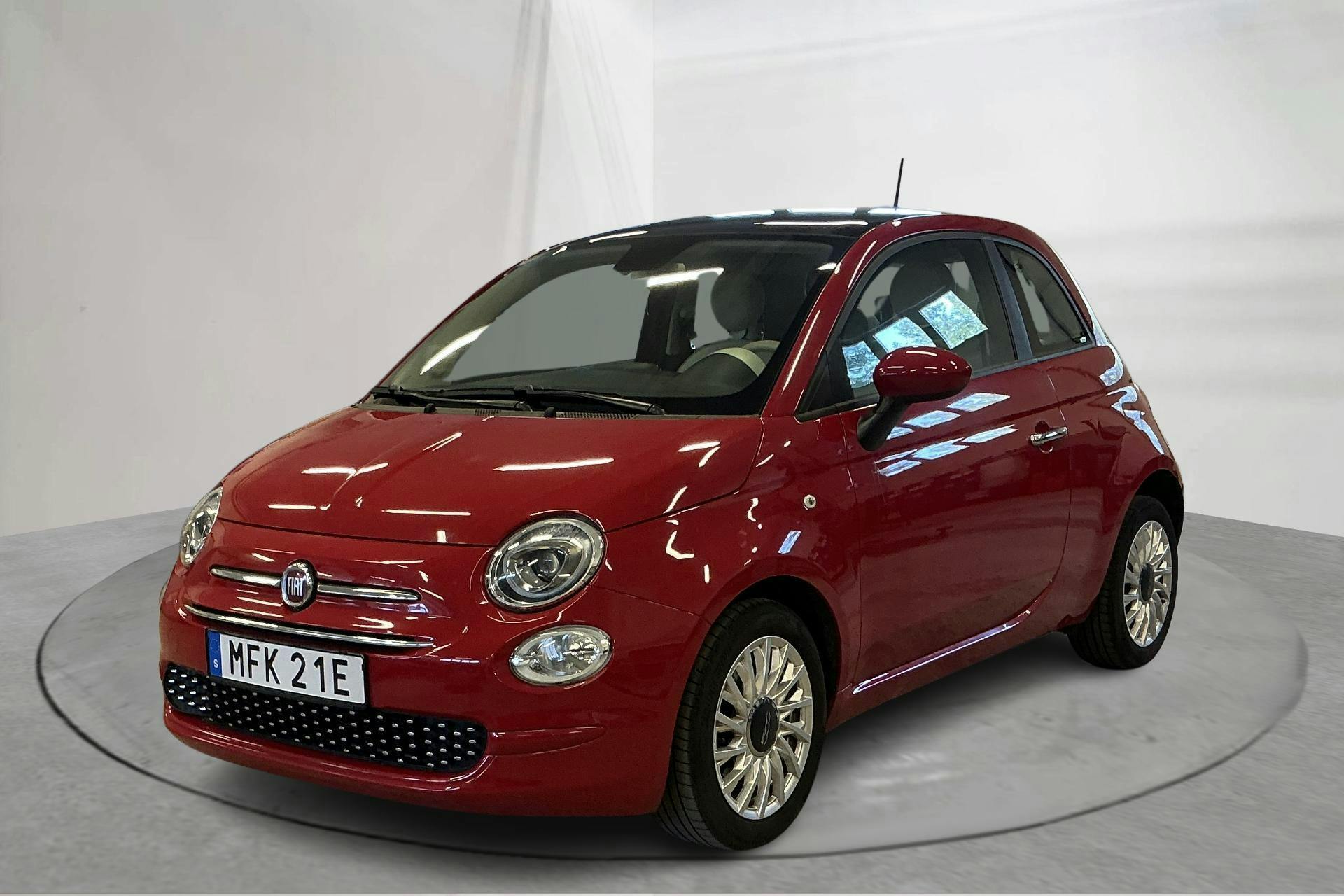 Fiat 500 BSG (70hk) - 5 254 mil - Manuell - röd - 2021