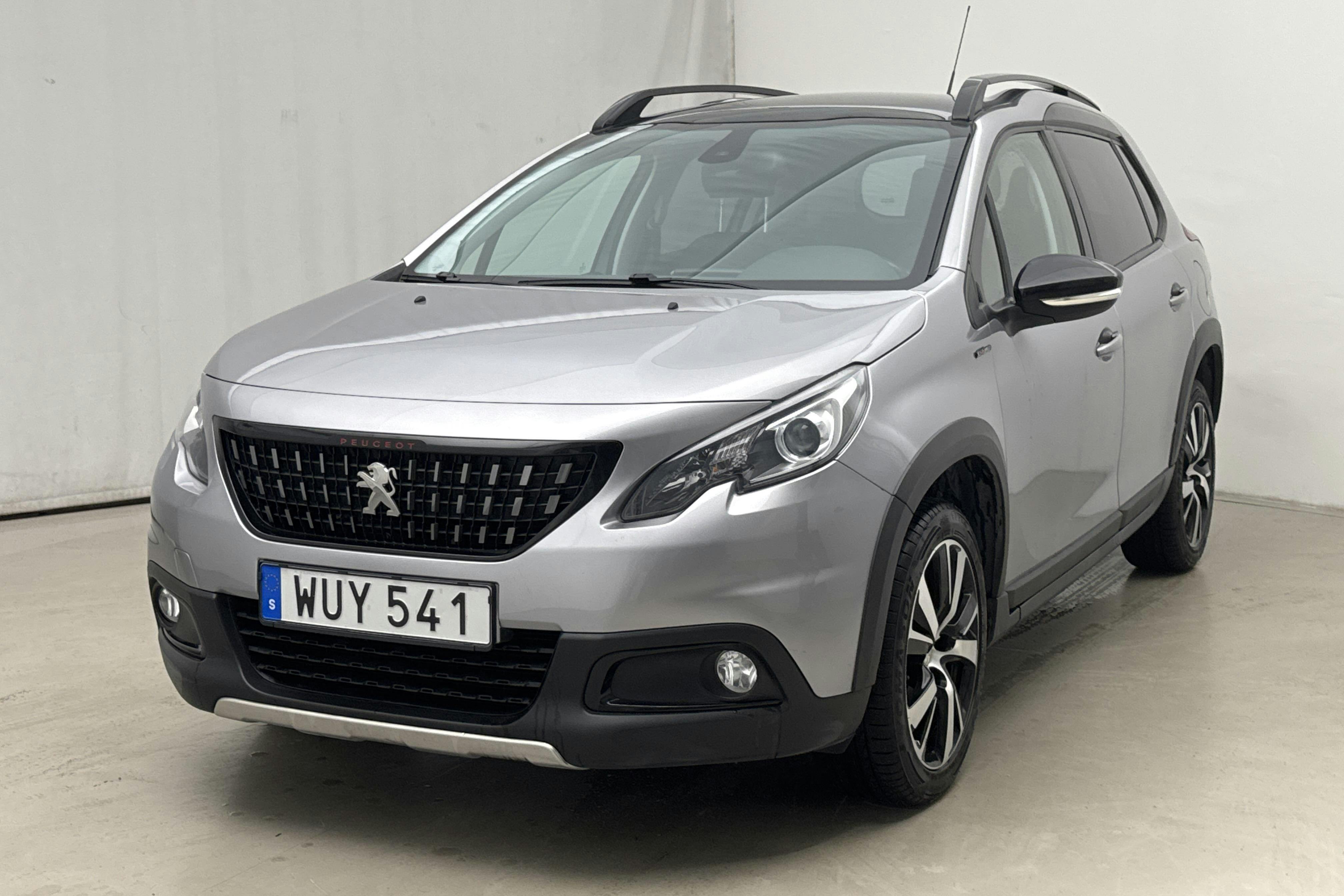 Peugeot 2008 1.2 PureTech (110hk) - 10 812 mil - Manuell - Light Grey - 2018