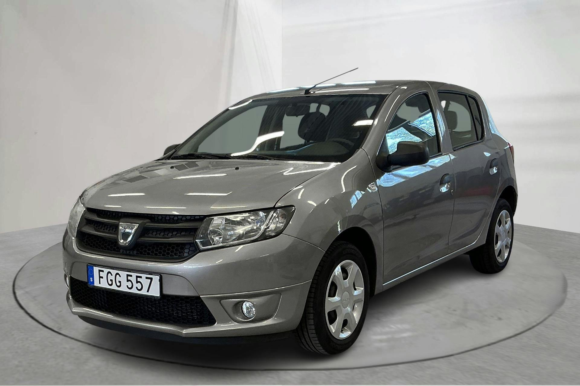 Dacia Sandero 0.9 TCe (90hk) - 12 448 mil - Manuell - Light Brown - 2014