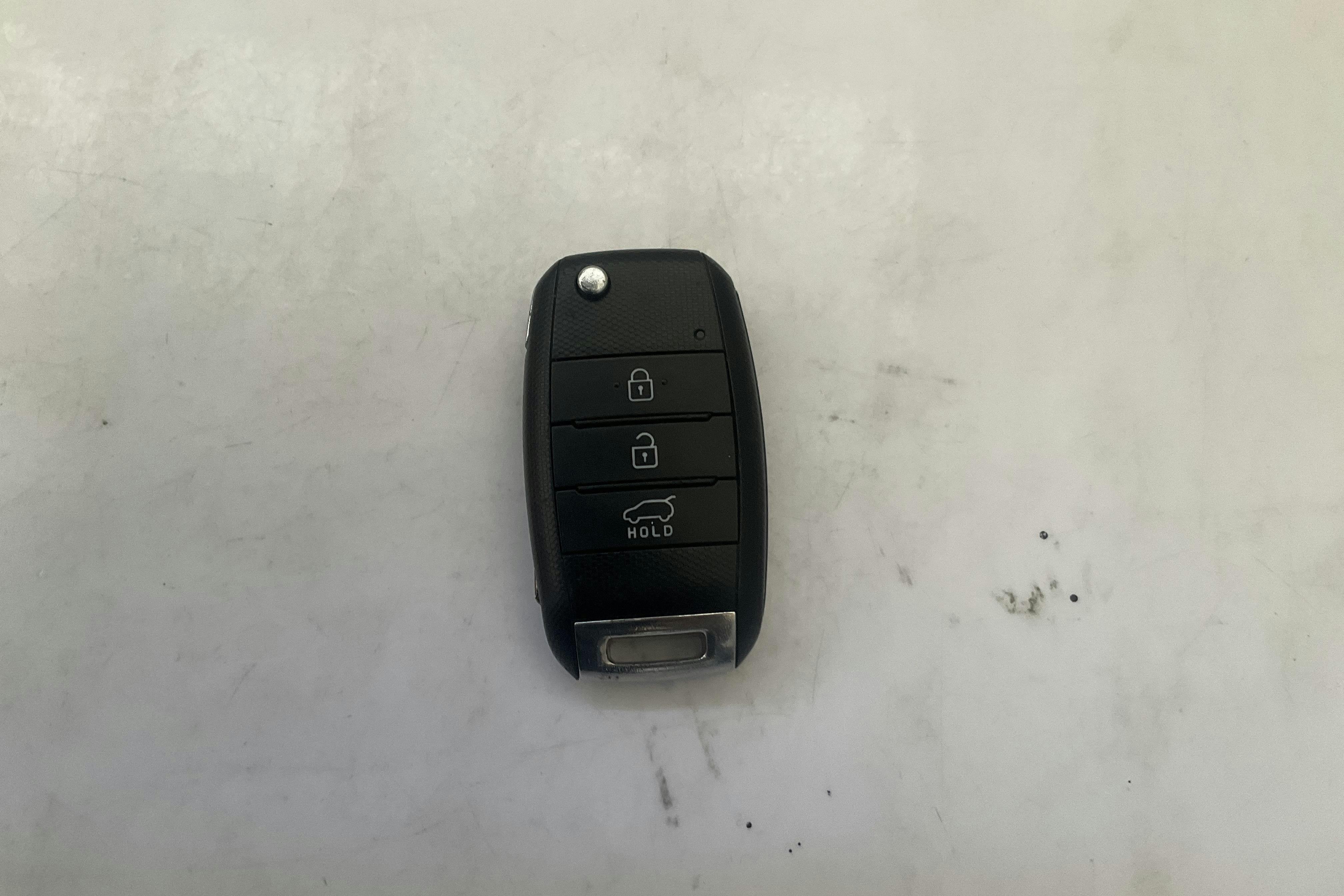 Presentation photo 13 of 13: KIA Sportage 1.7 CRDi 2WD (115hk) - 109 100 km - Manual - black - 2014