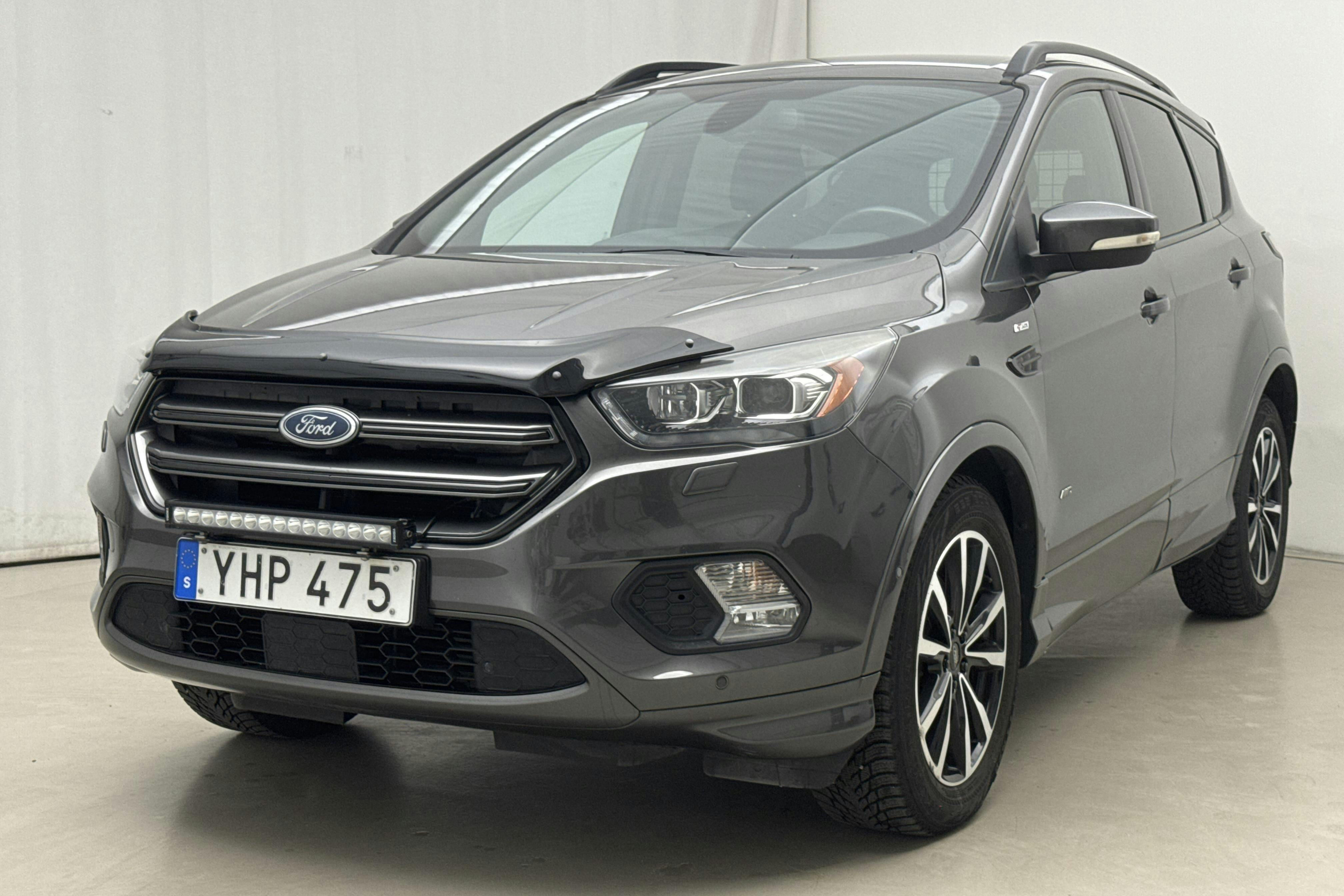 Ford Kuga 2.0 TDCi AWD (180hk) - 142 010 km - Automaatne - hall - 2017