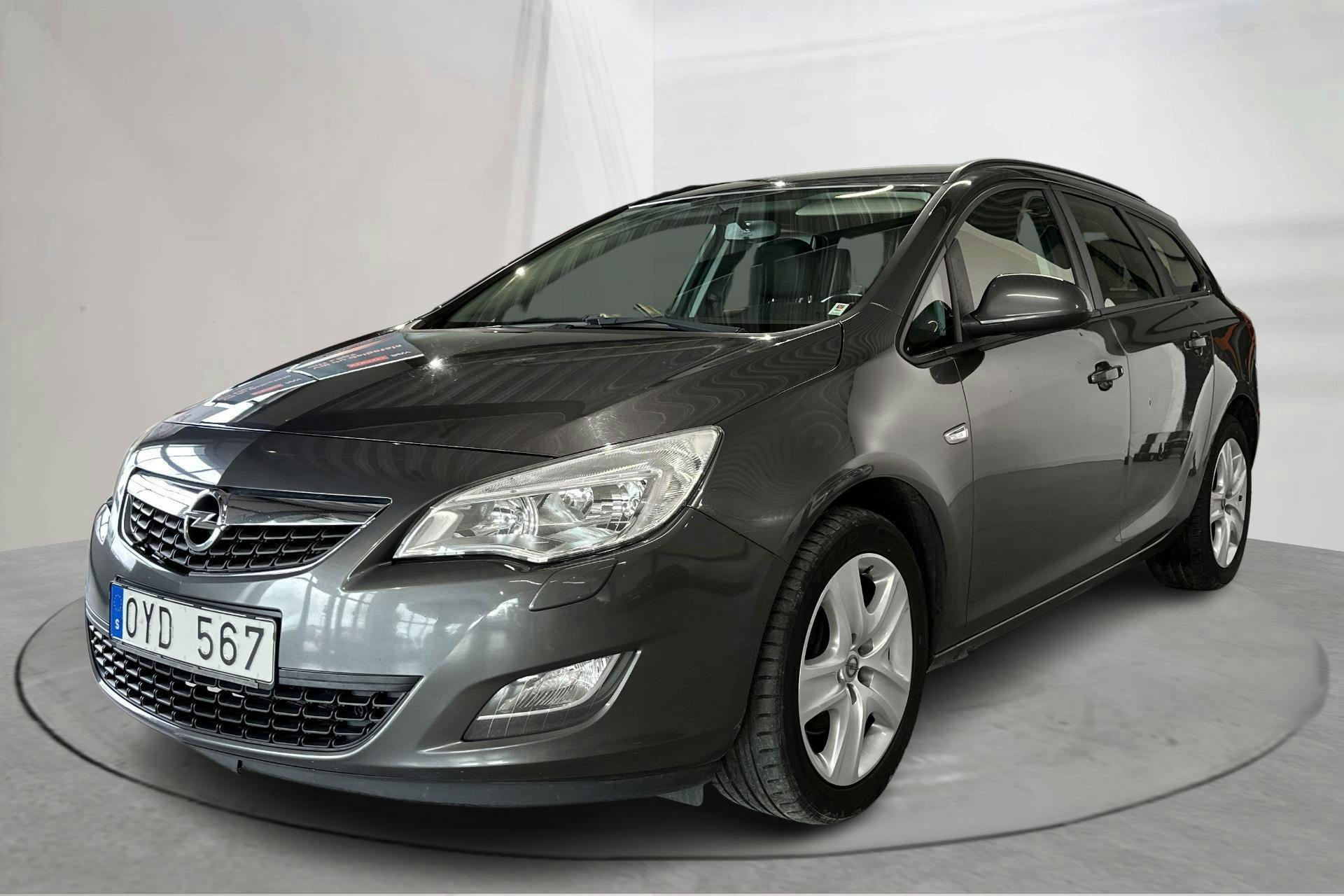 Opel Astra 1.7 CDTI ecoFLEX Sports Tourer (125hk) - 24 760 mil - Manuell - grå - 2011