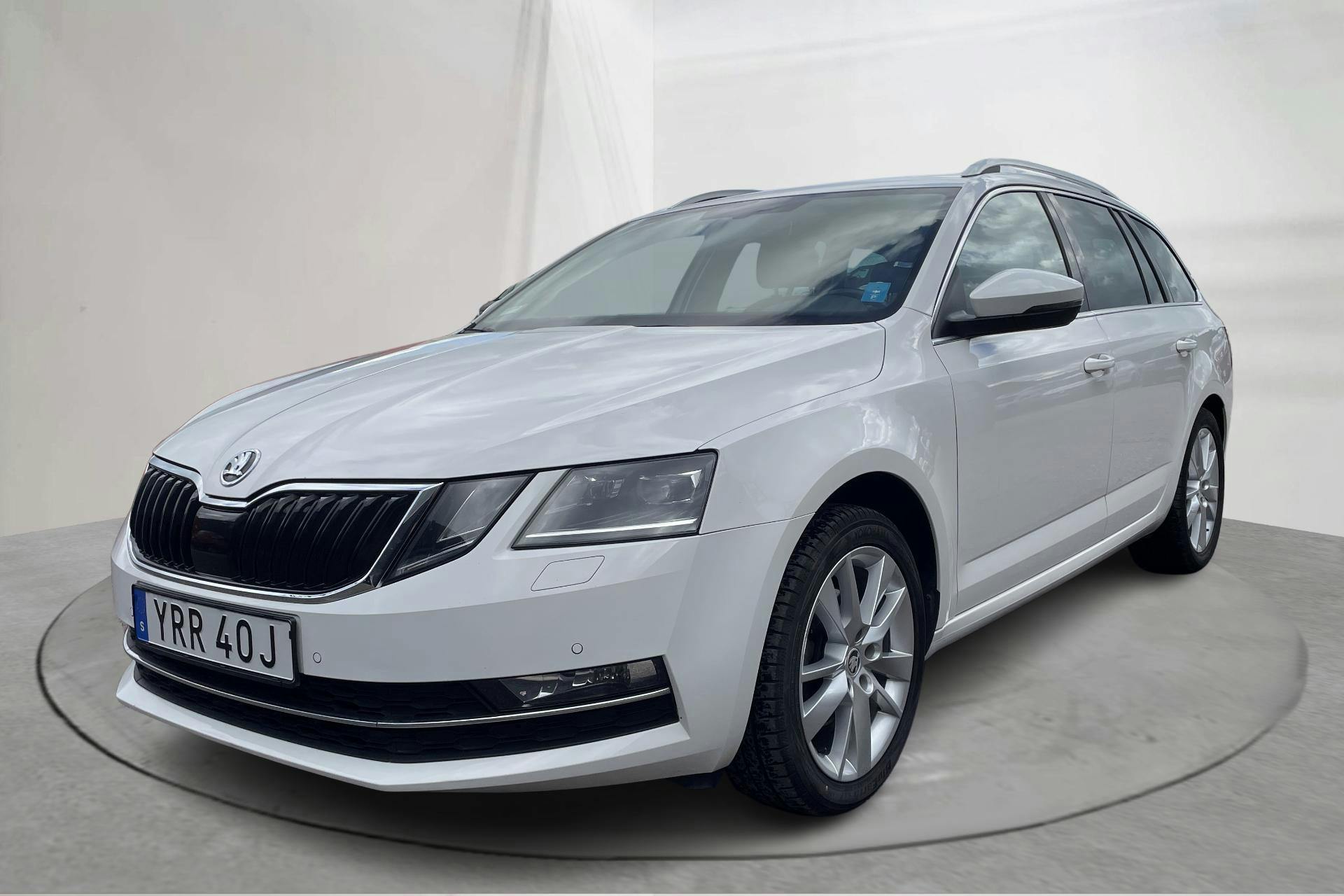 Skoda Octavia III 1.5 TSI G-TEC Combi (130hk) - 10 715 mil - Automat - vit - 2020