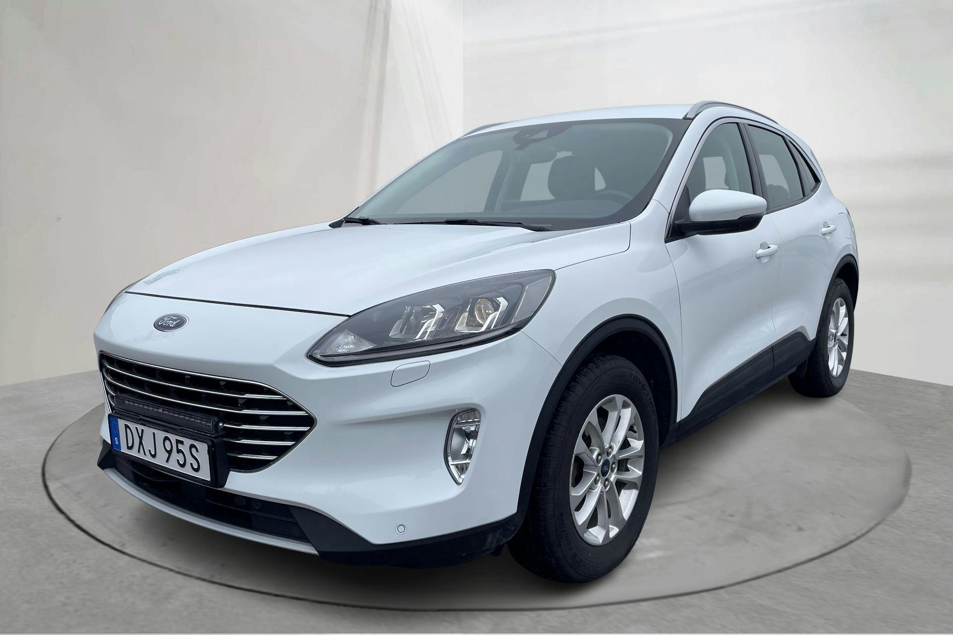 Ford Kuga 2.5 Elhybrid AWD (190hk) - 7 115 mil - Automat - vit - 2022