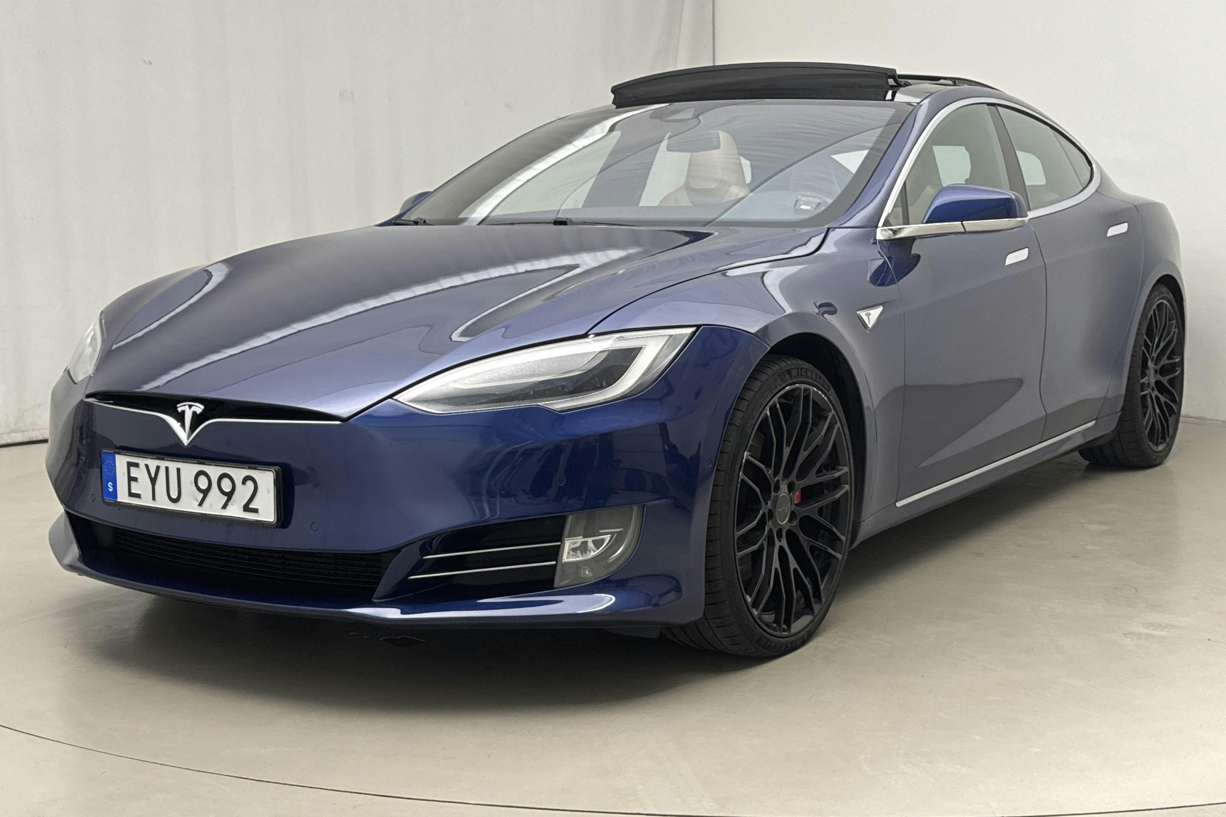 Tesla Model S P90D - 178 290 km - Automatic - blue - 2016