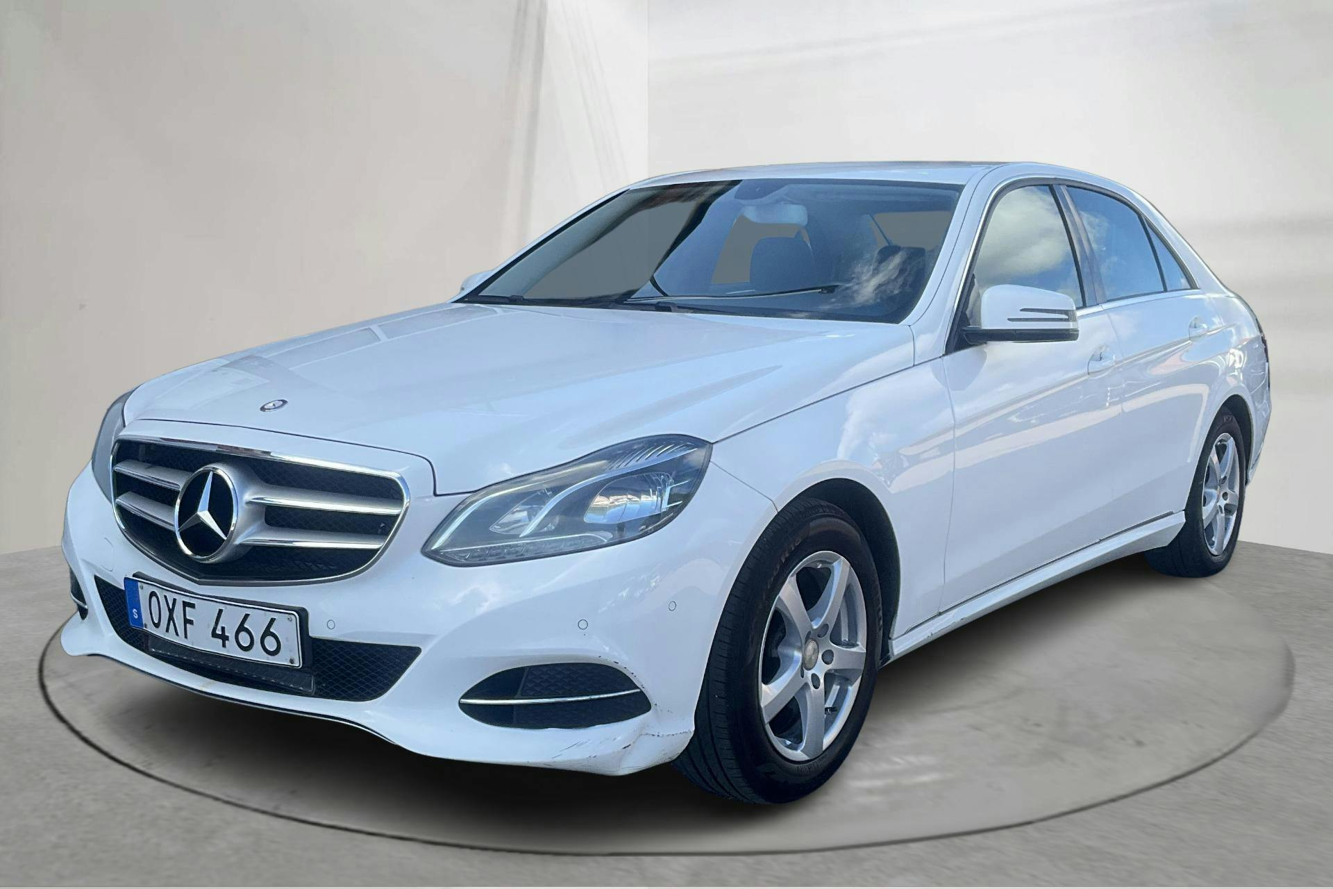 Mercedes E 200 NGD W212 (156hk) - 294 580 km - Automatic - white - 2016