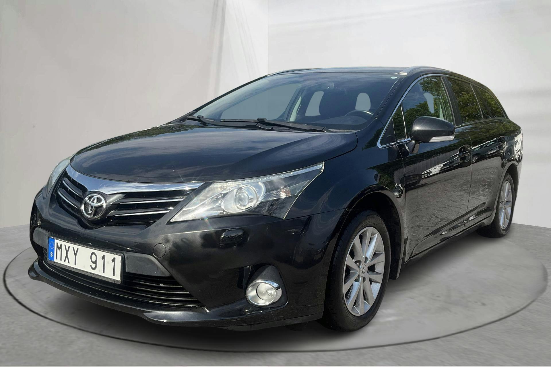 Toyota Avensis 1.8 Kombi (147hk) - 19 344 mil - Automat - svart - 2012
