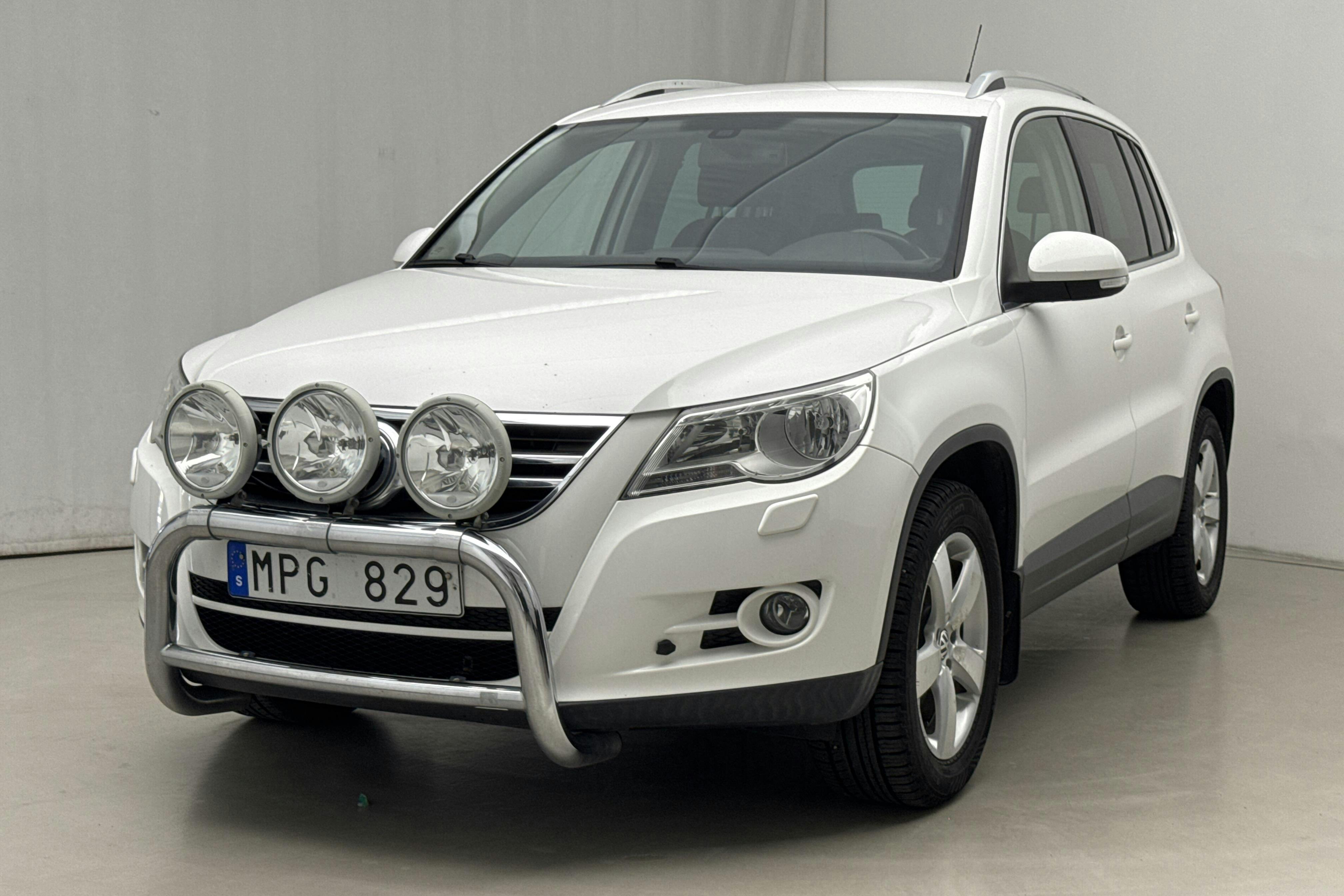 VW Tiguan 1.4 TSI (150hk) - 187 560 km - Manual - white - 2011