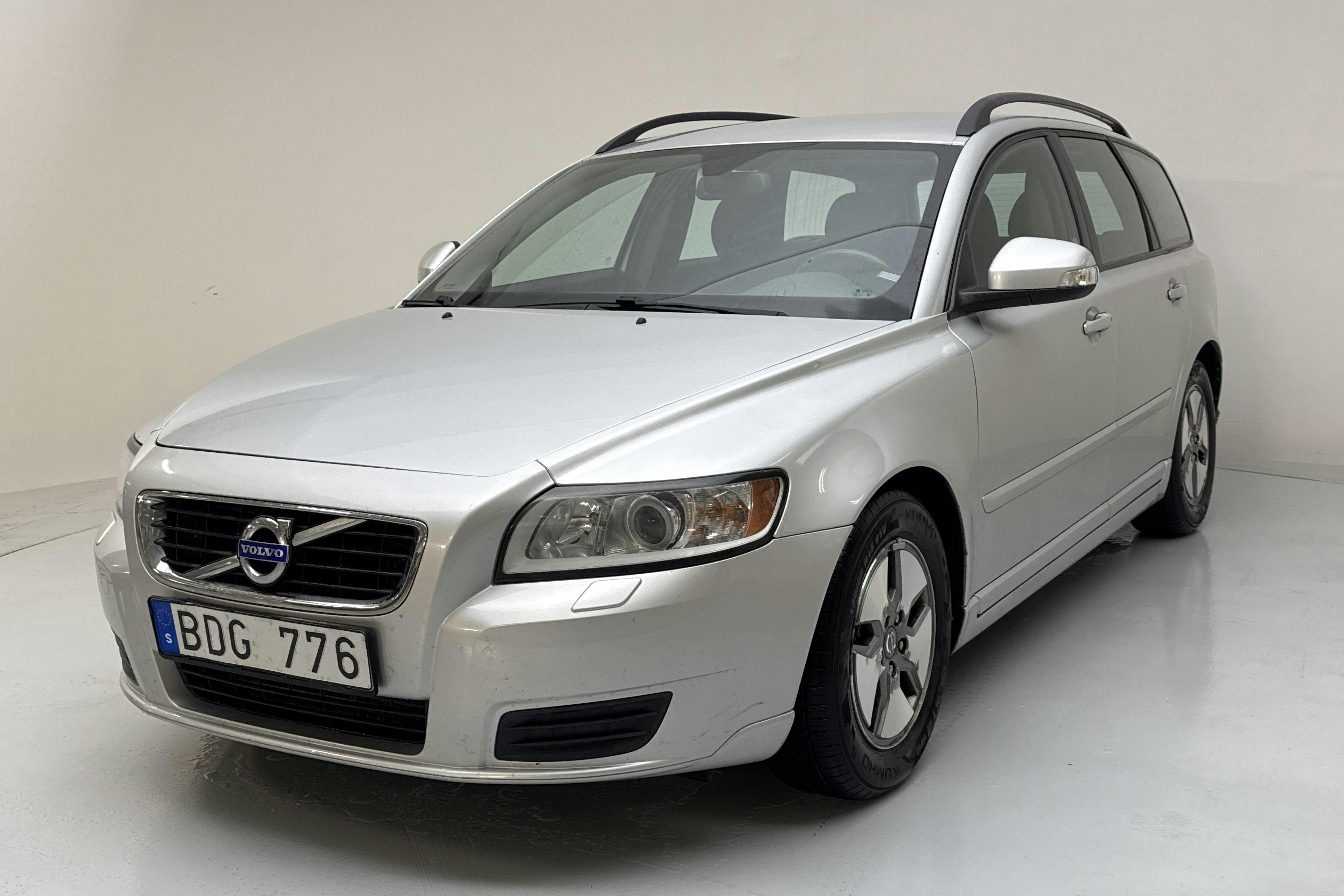 Volvo V50 D2 (115hk) - 21 710 mil - Manuell - silver - 2011