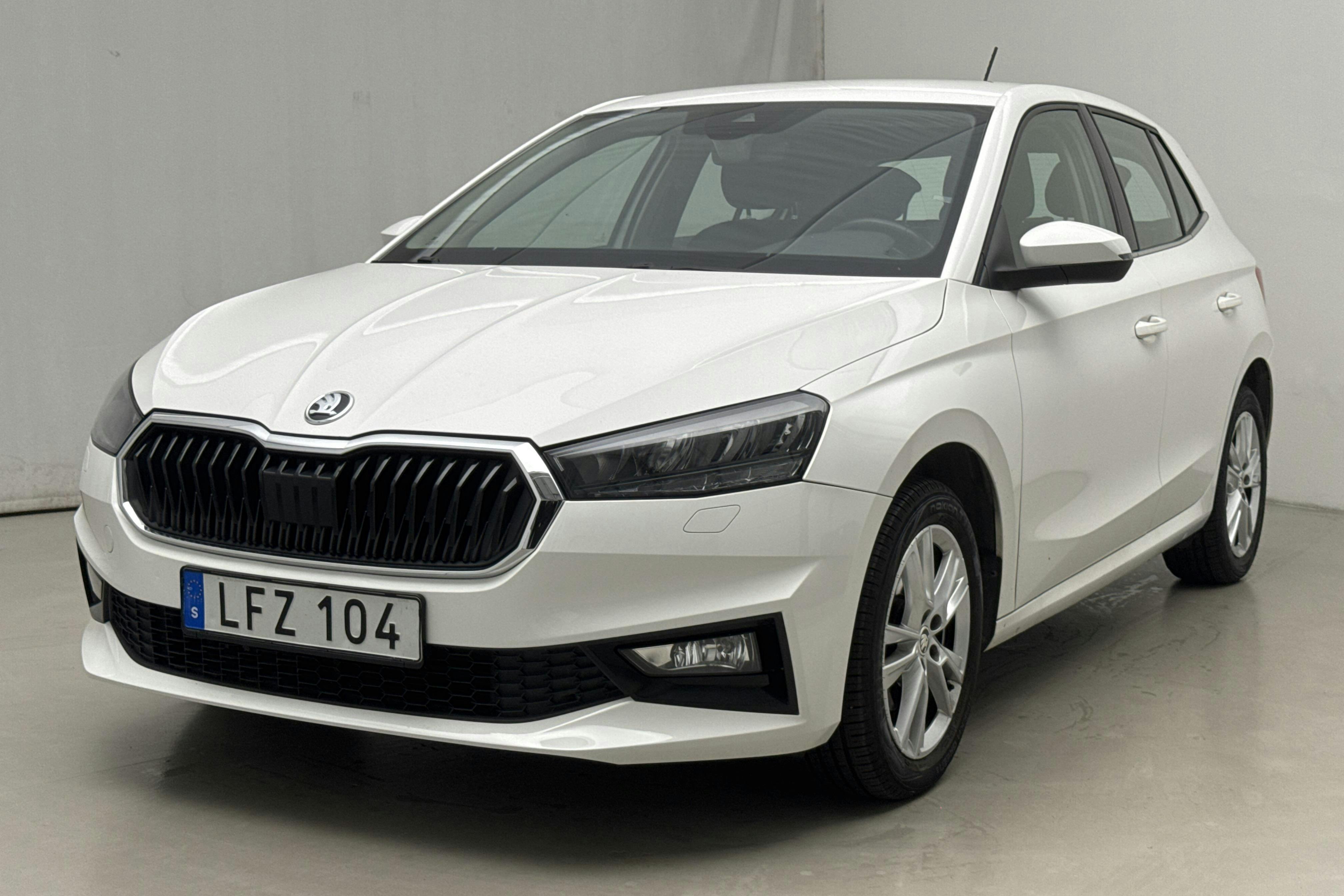 Skoda Fabia 1.0 TSI (110hk) - 99 590 km - Automaatne - valge - 2022