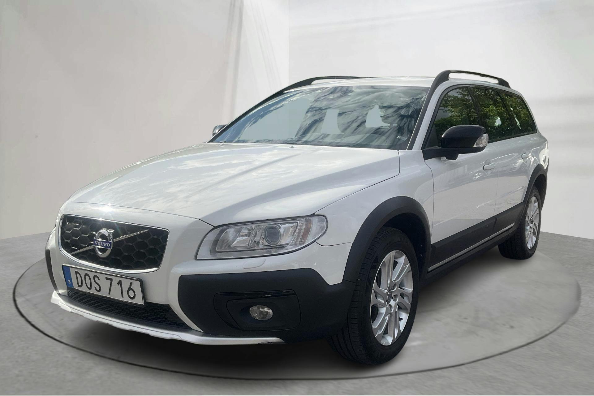 Volvo XC70 II D4 2WD (181hk) - 288 970 km - Manual - white - 2015