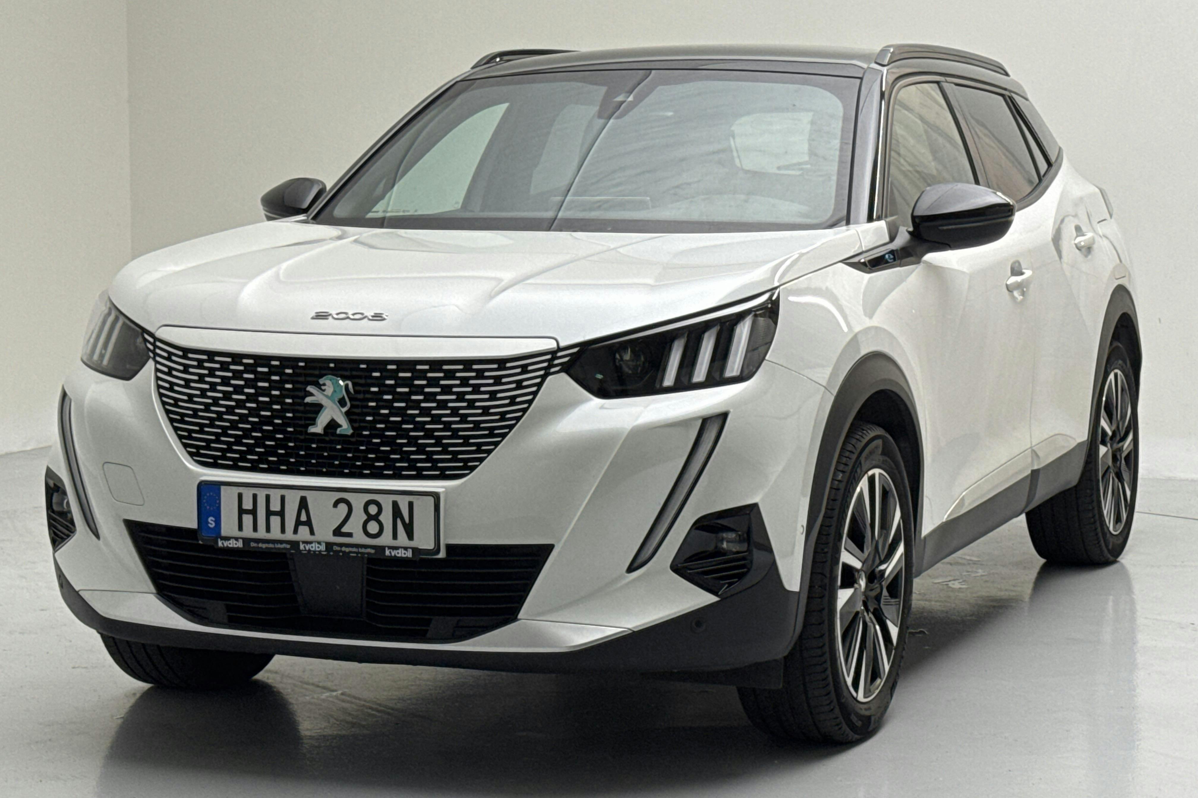 Peugeot e-2008 50 kWh (136hk) - 43 740 km - Automaattinen - valkoinen - 2021