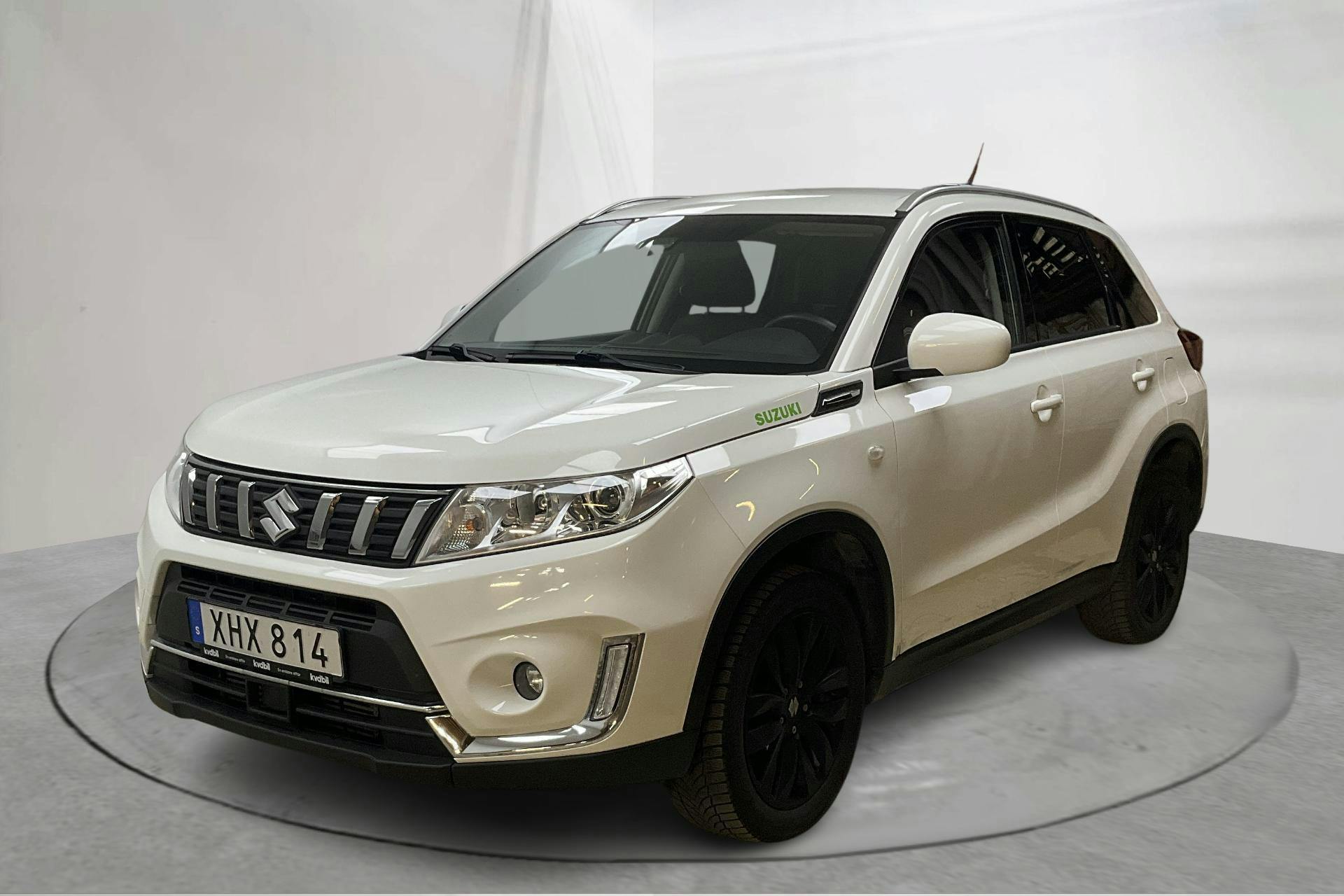 Suzuki Vitara 1.0 Allgrip 4x4 (112hk) - 68 600 km - Manual - white - 2019