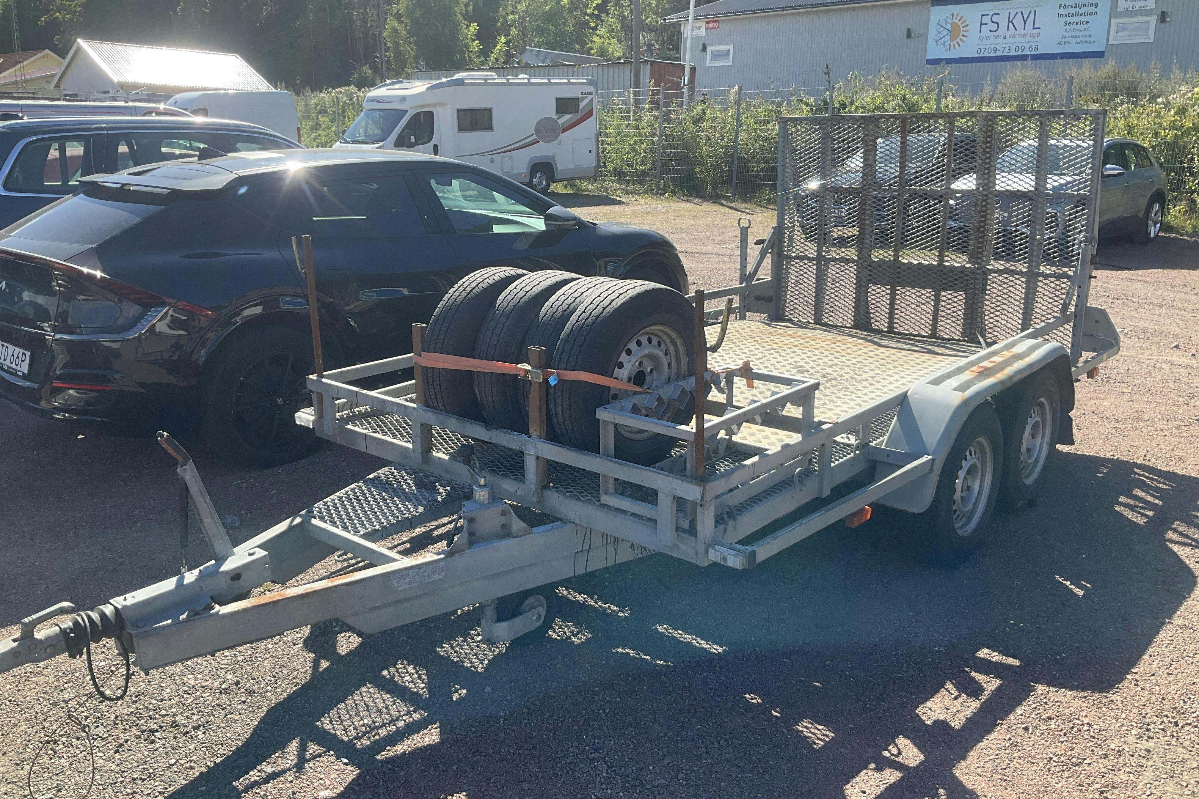 REKOTRAILER FA1615 2800 REKOTRAILER FA1615 2800 - 0 km - grå - 2008