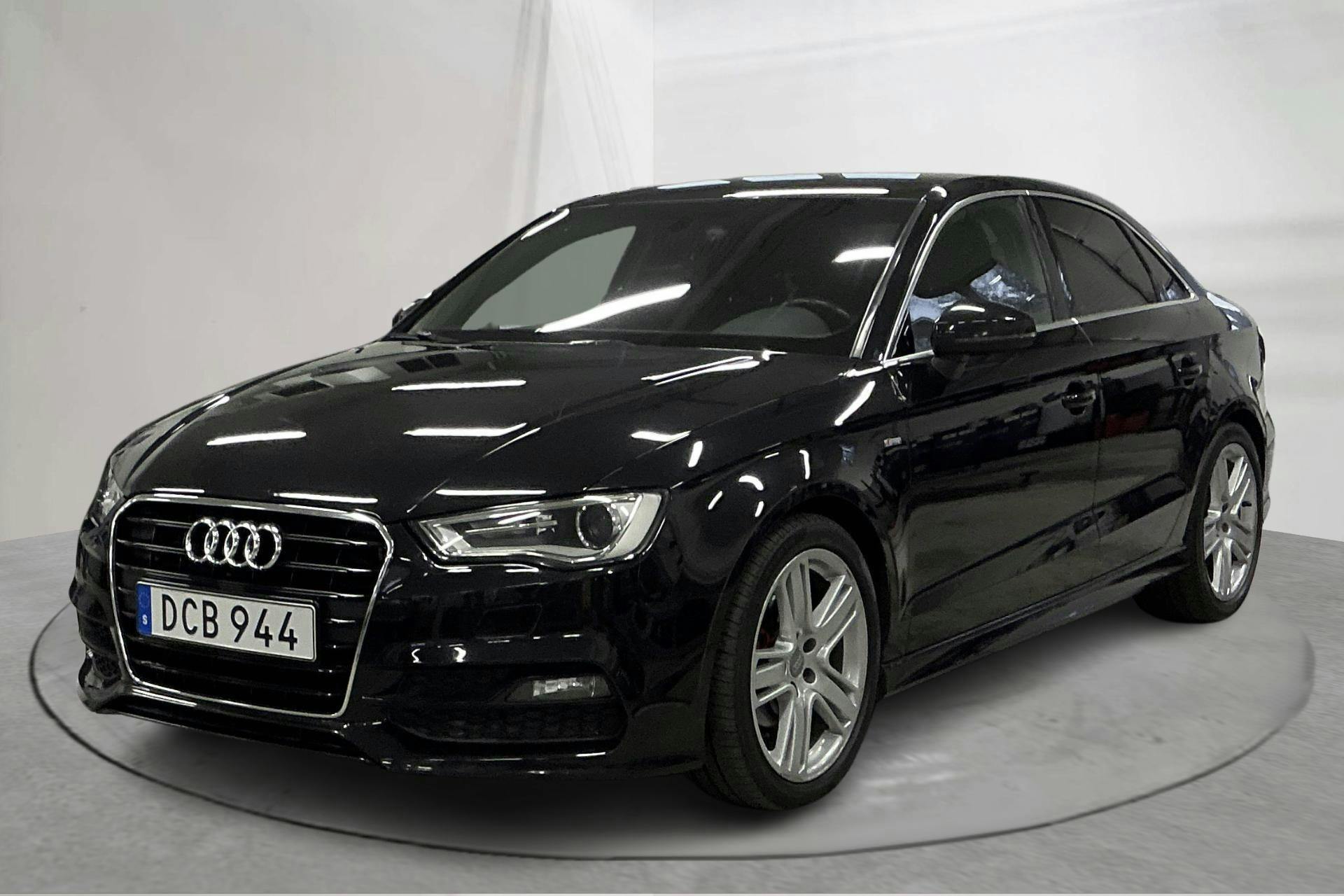 Audi A3 2.0 TDI Sedan (150hk) - 166 600 km - Automaatne - must - 2014