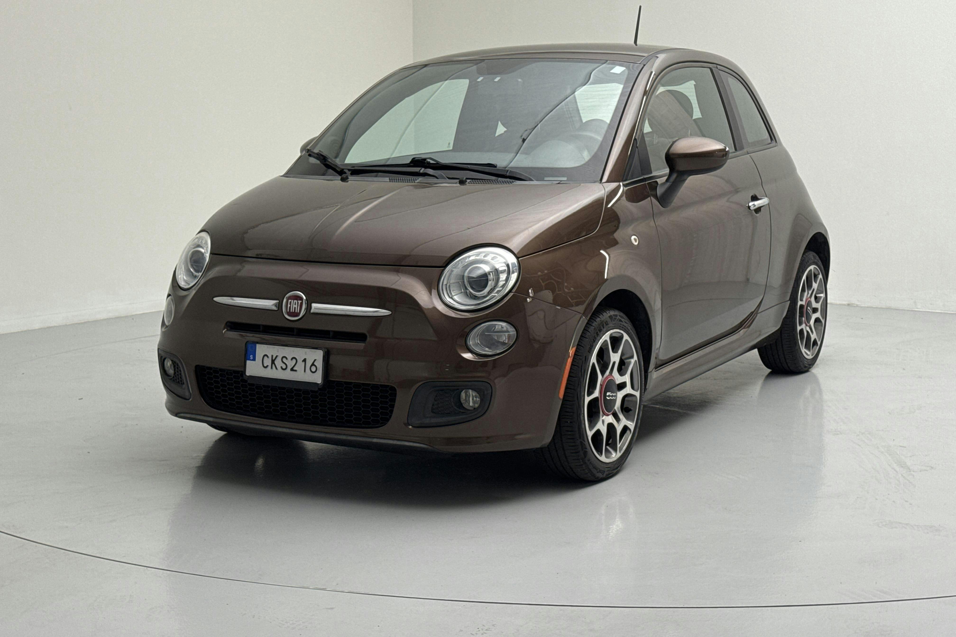 FIAT 500 SPORT 500 1.4 16V MultiAir (102hk) - 9 429 mil - Manuell - brun - 2011