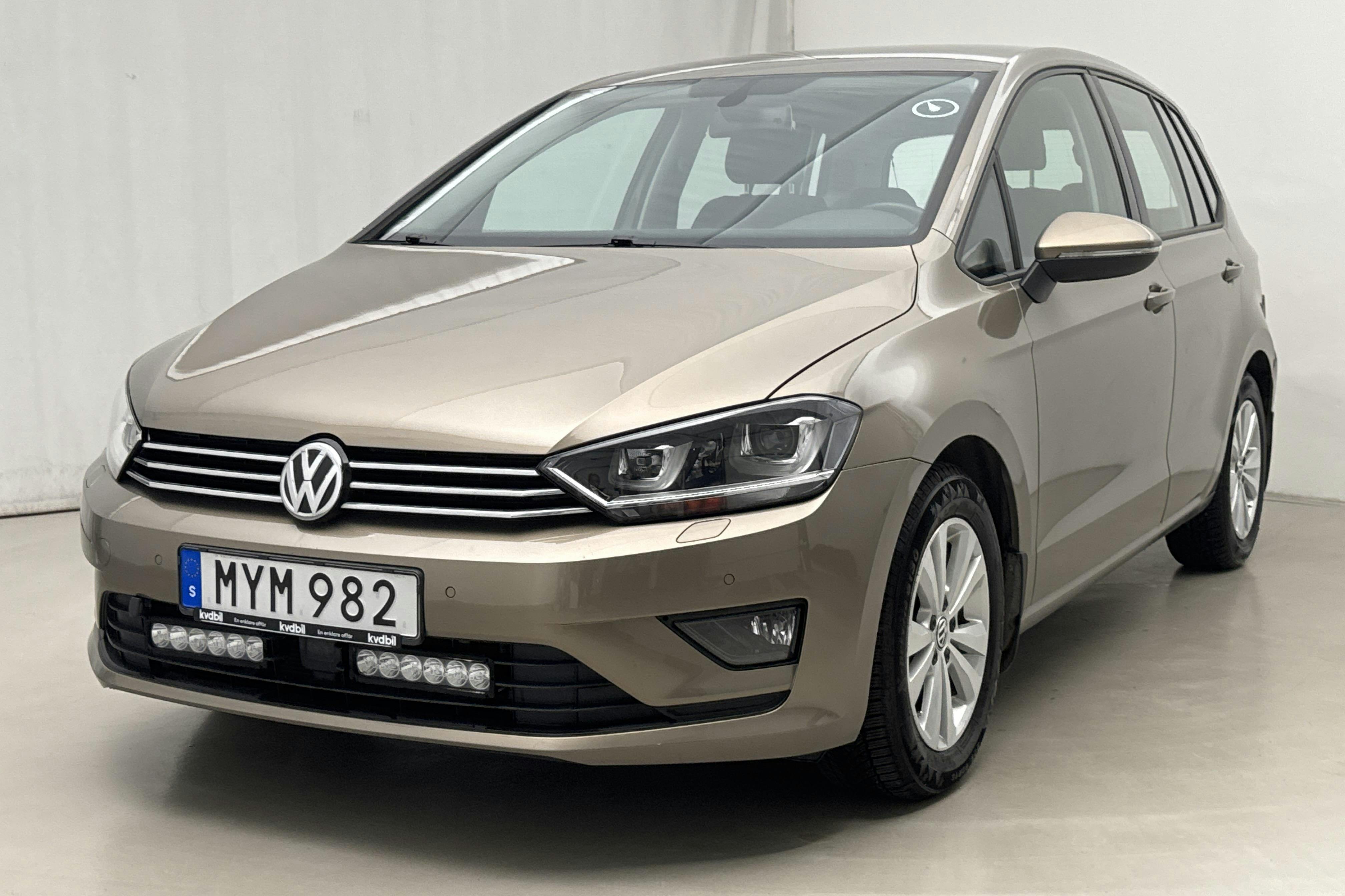 VW Golf VII 1.2 TSI BlueMotion Technology Sportsvan (110hk) - 5 743 mil - Automat - Light Brown - 2016