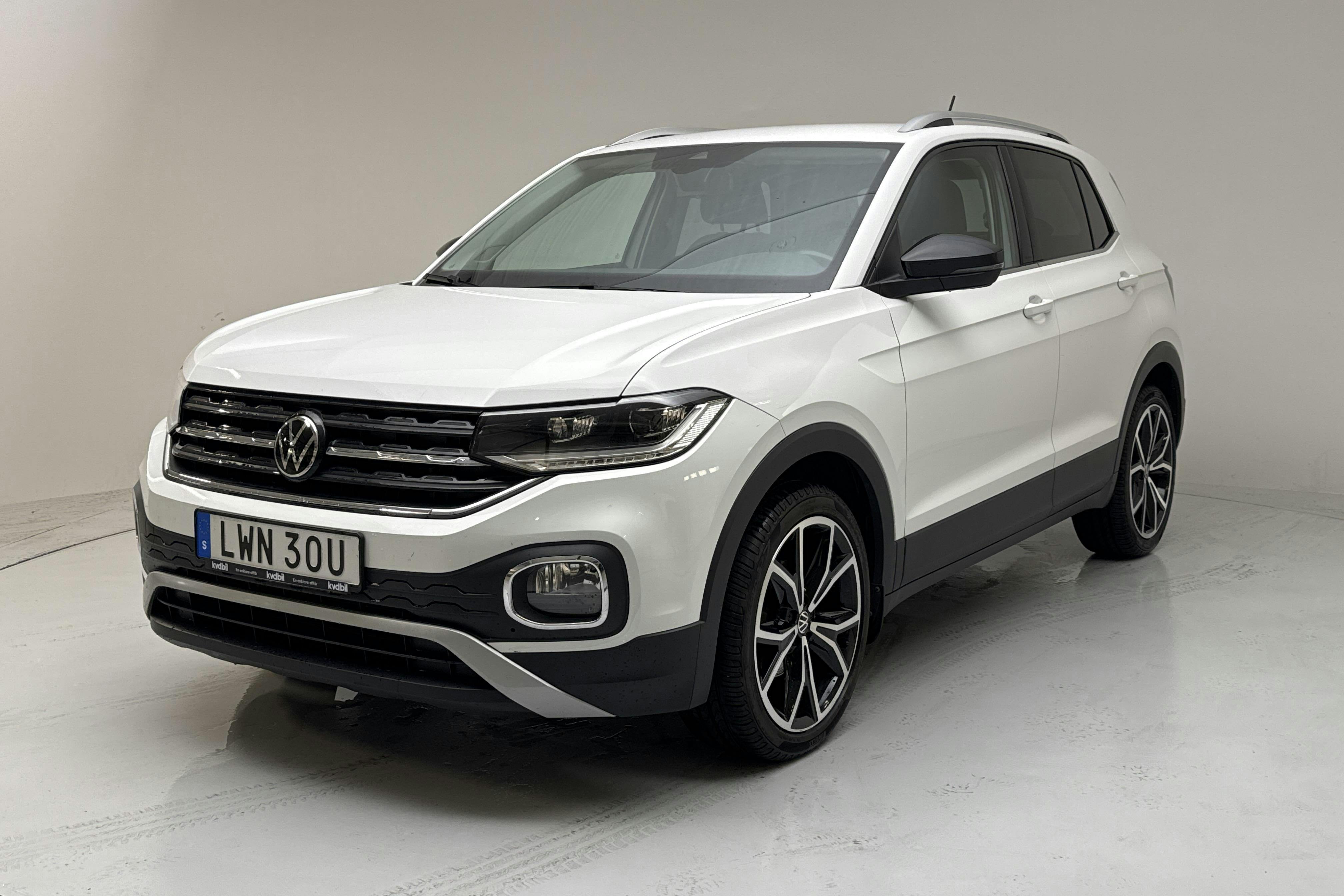 VW T-Cross 1.0 TSI (110hk) - 4 121 mil - Automat - vit - 2021