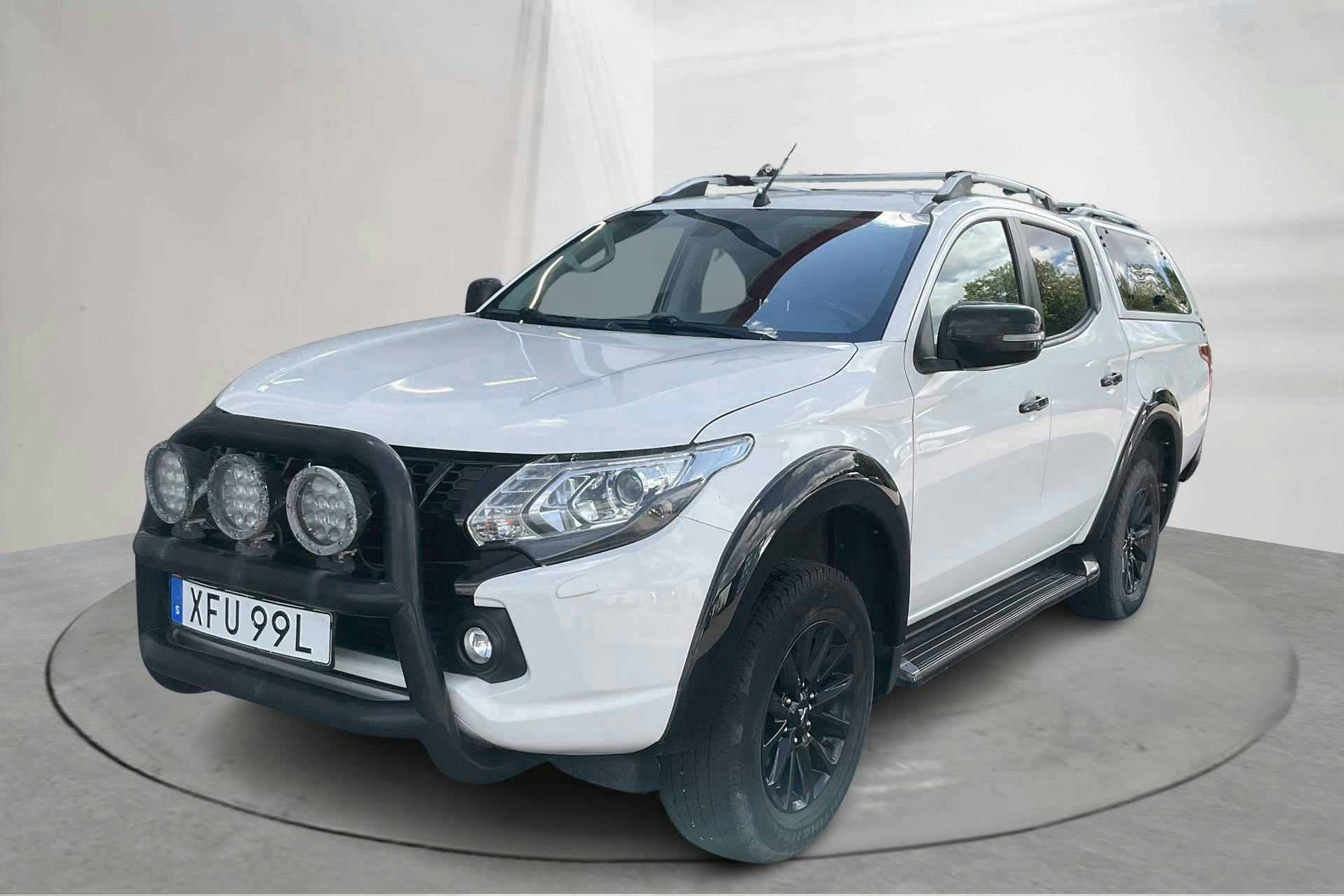 Mitsubishi L200 2.4 DI-D (181hk) - 180 400 km - Automatic - white - 2019