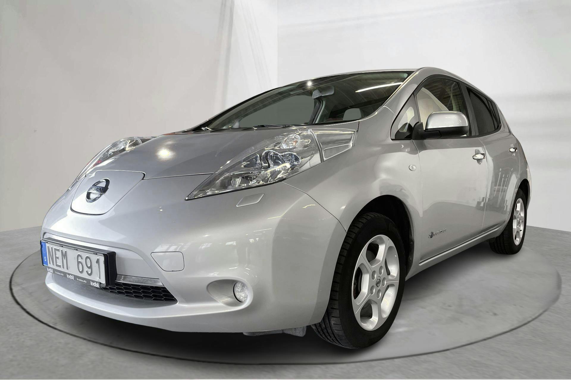 Nissan LEAF 5dr (109hk) - 155 260 km - Automatic - silver - 2012